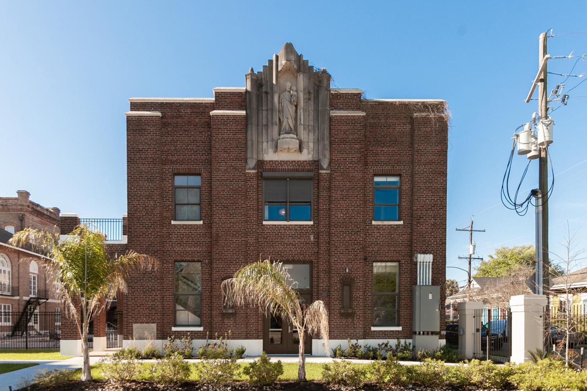 Bywater Suite Hotel photo 5