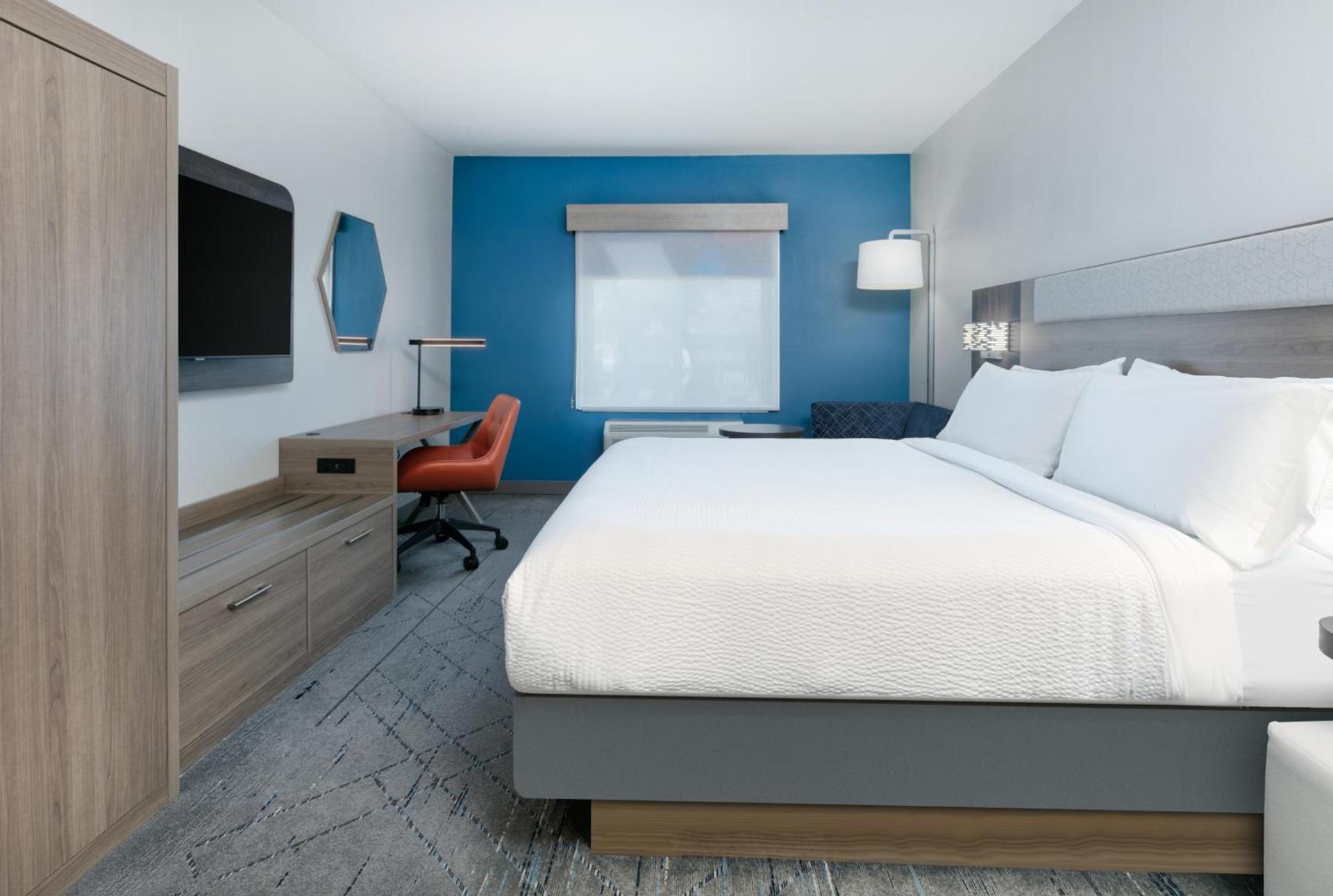 Holiday Inn Express & Suites DALLAS PARK CENTRAL NORTHEAST by IHG photo 4