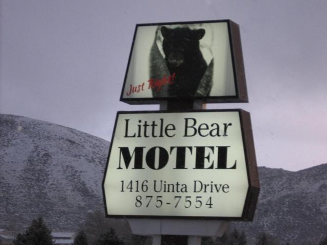 Little Bear Motel photo 40