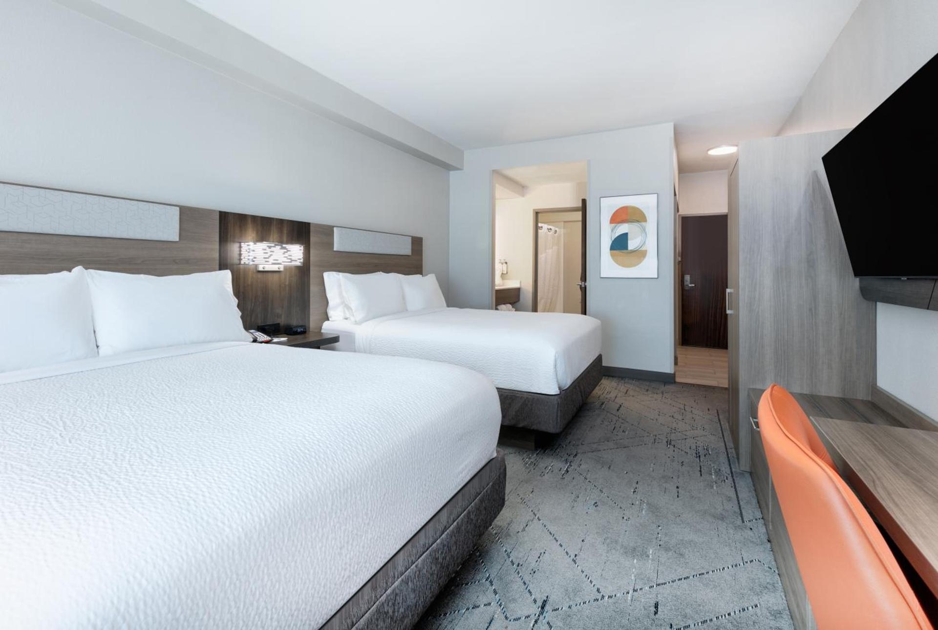 Holiday Inn Express & Suites DALLAS PARK CENTRAL NORTHEAST by IHG photo 18