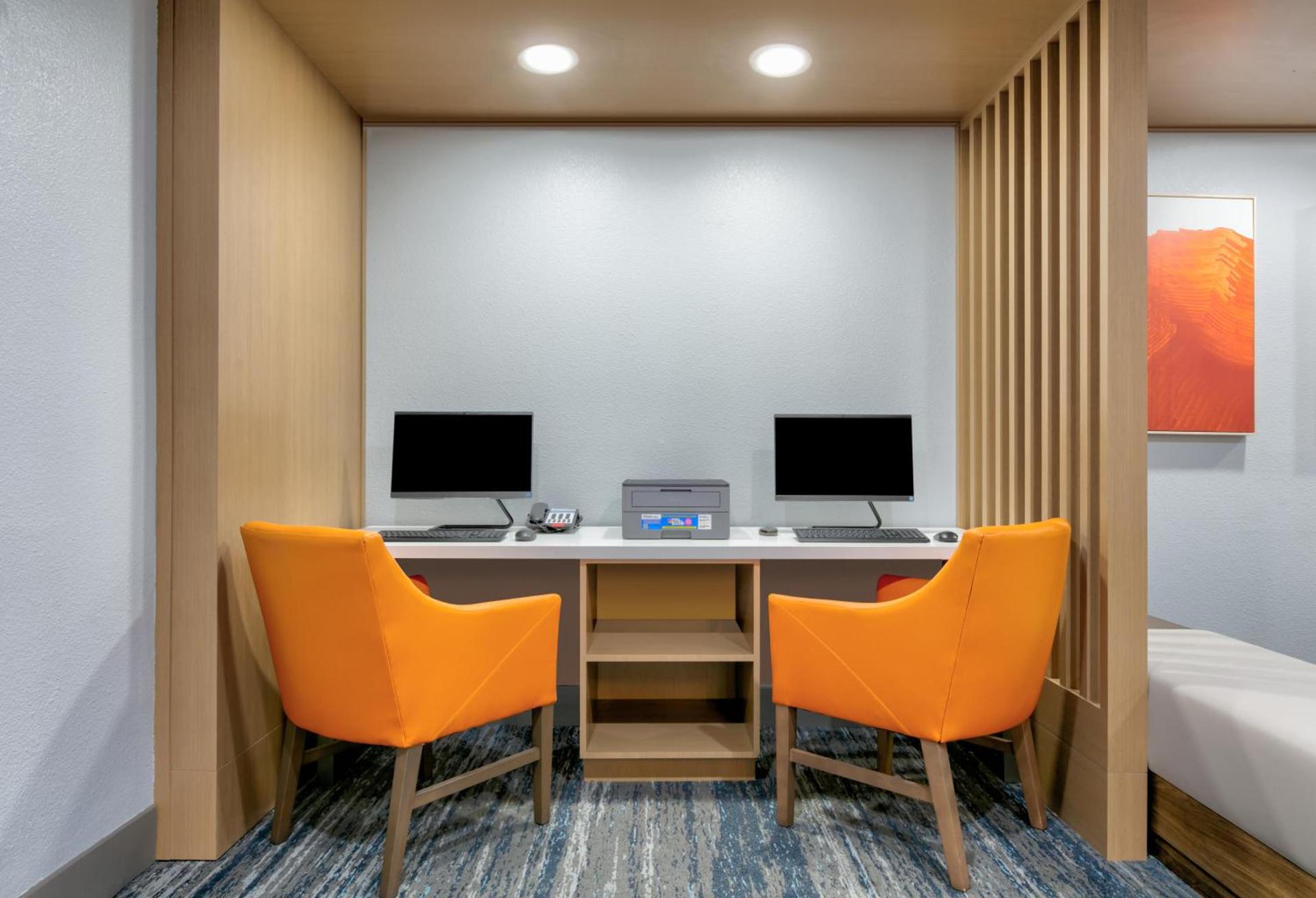 Holiday Inn Express & Suites DALLAS PARK CENTRAL NORTHEAST by IHG photo 21