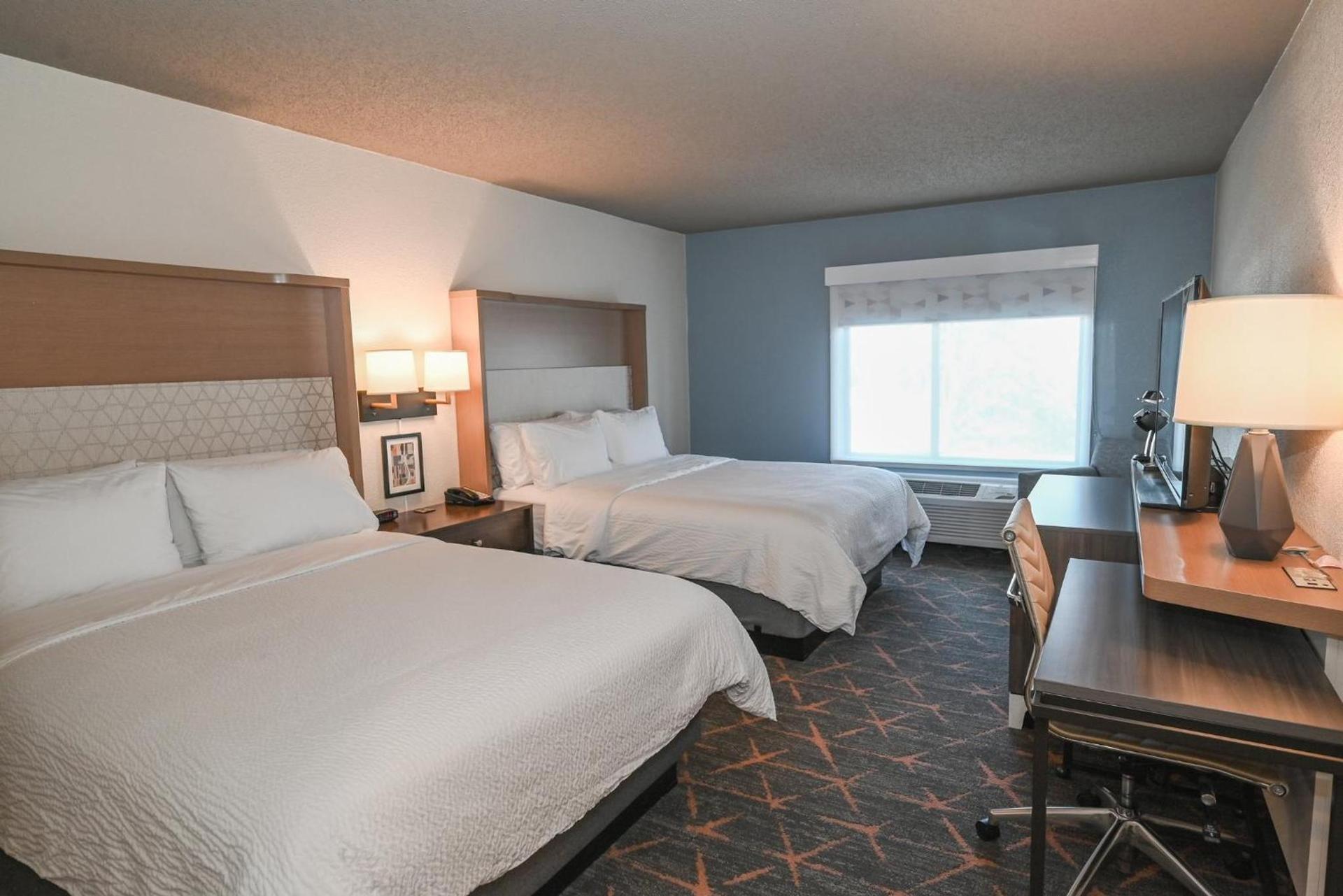 Holiday Inn Cleveland-Mayfield by IHG photo 22