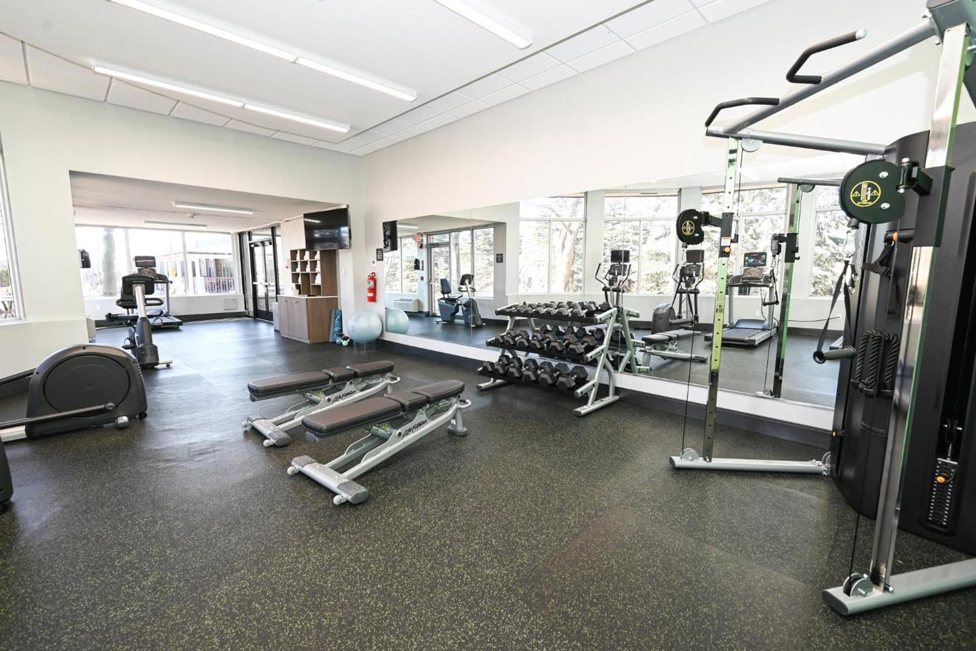 Holiday Inn Cleveland-Mayfield by IHG photo 20
