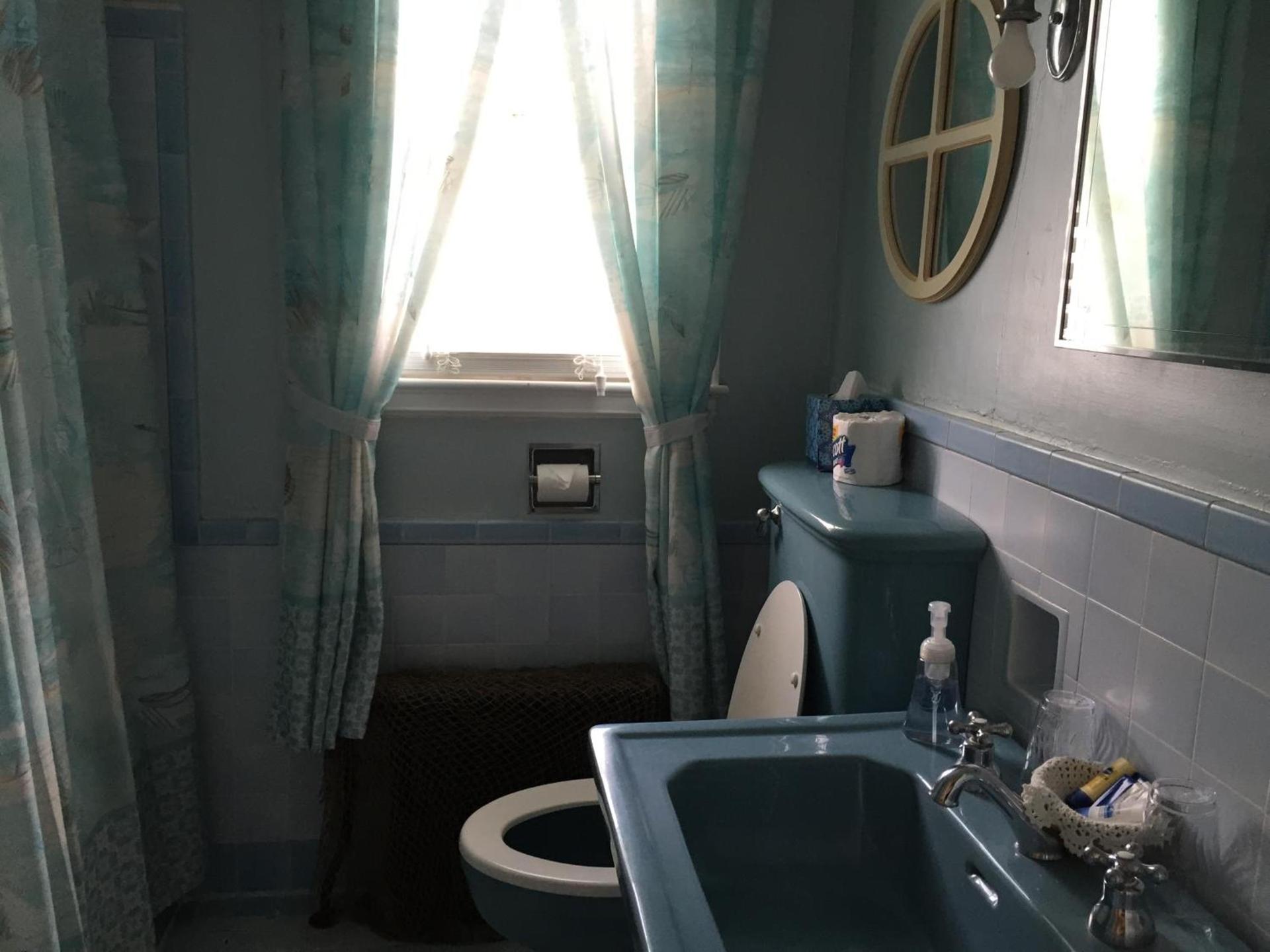 Harborview Inn photo 7