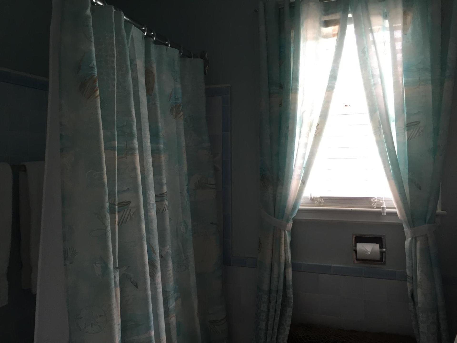 Harborview Inn photo 8
