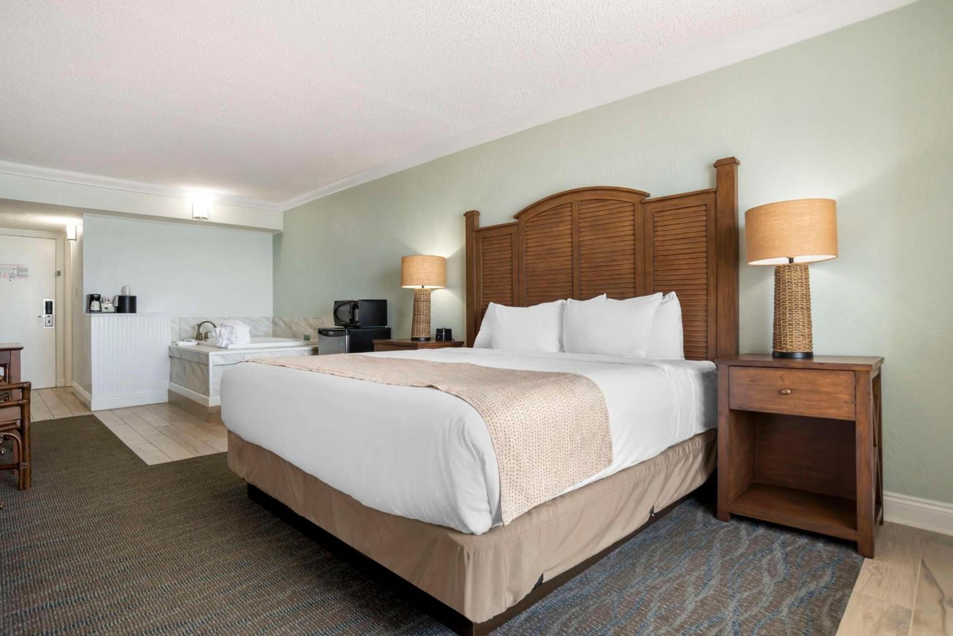 Best Western on the Beach photo 40