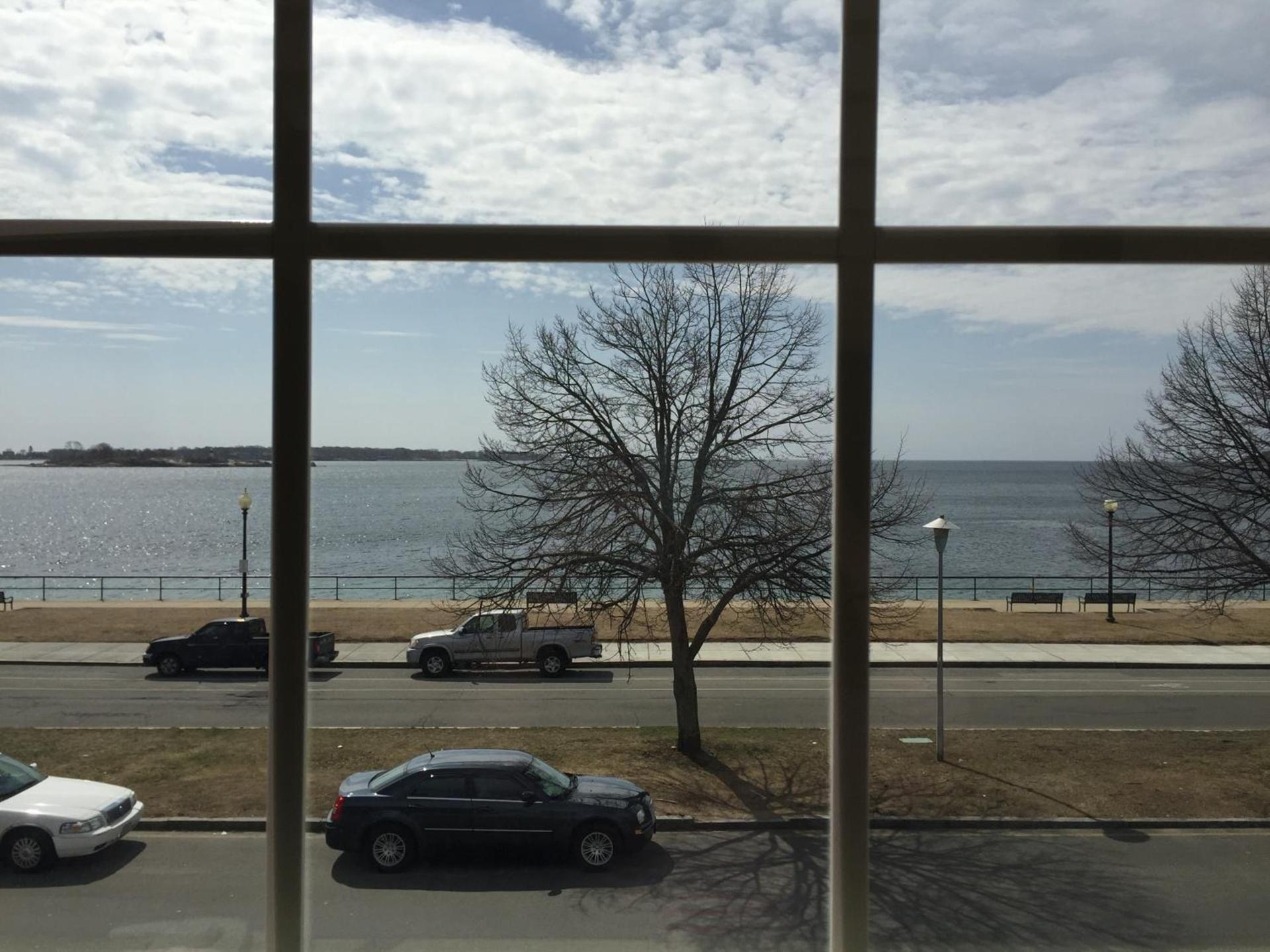 Harborview Inn photo 10