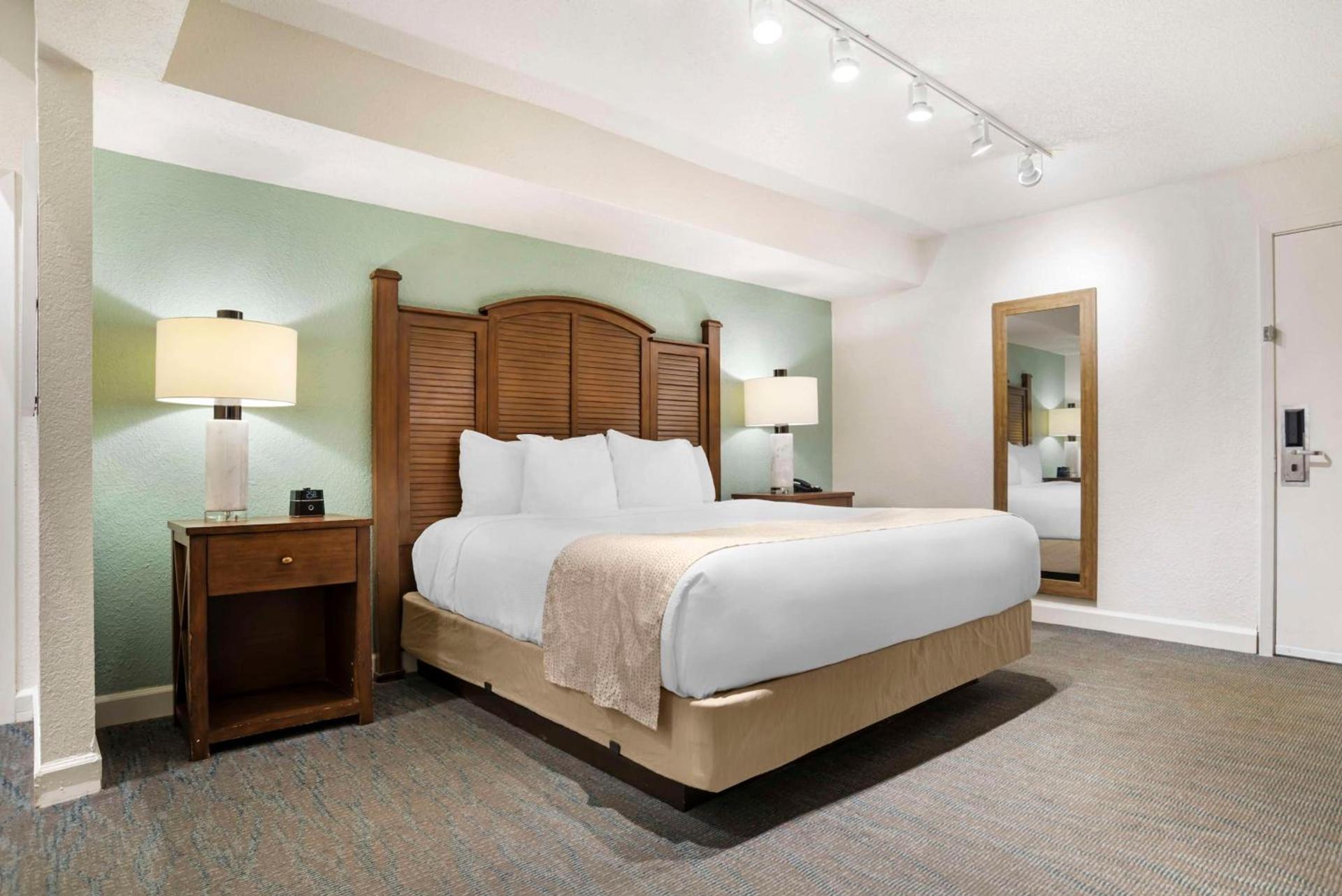 Best Western on the Beach photo 24