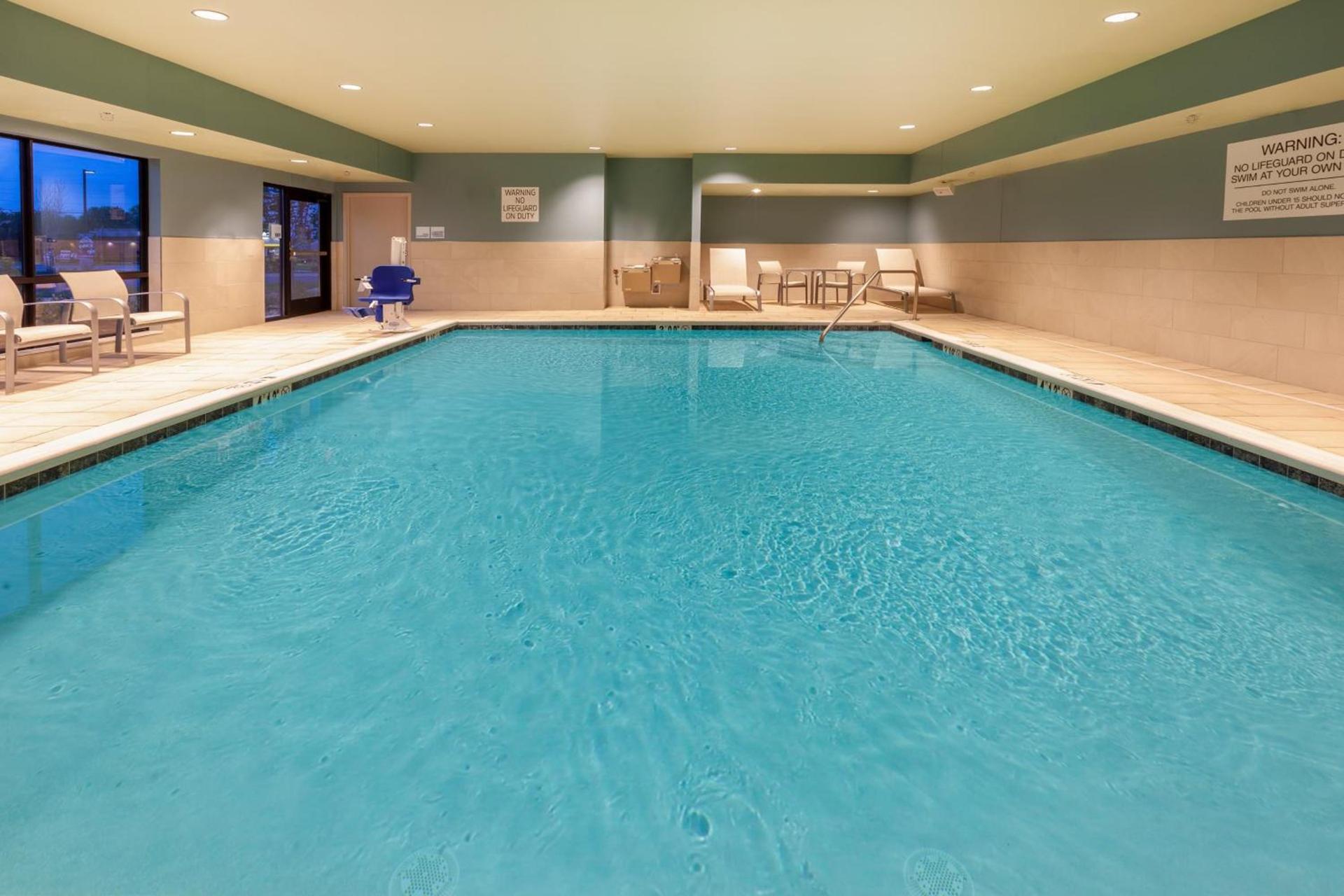 Holiday Inn Express & Suites Brunswick-Harpers Ferry Area by IHG photo 40
