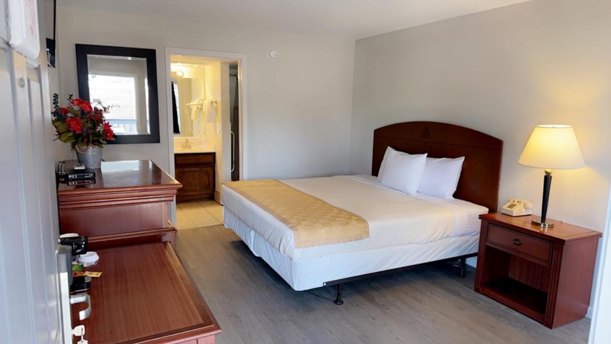 Branson Victorian Inn photo 18