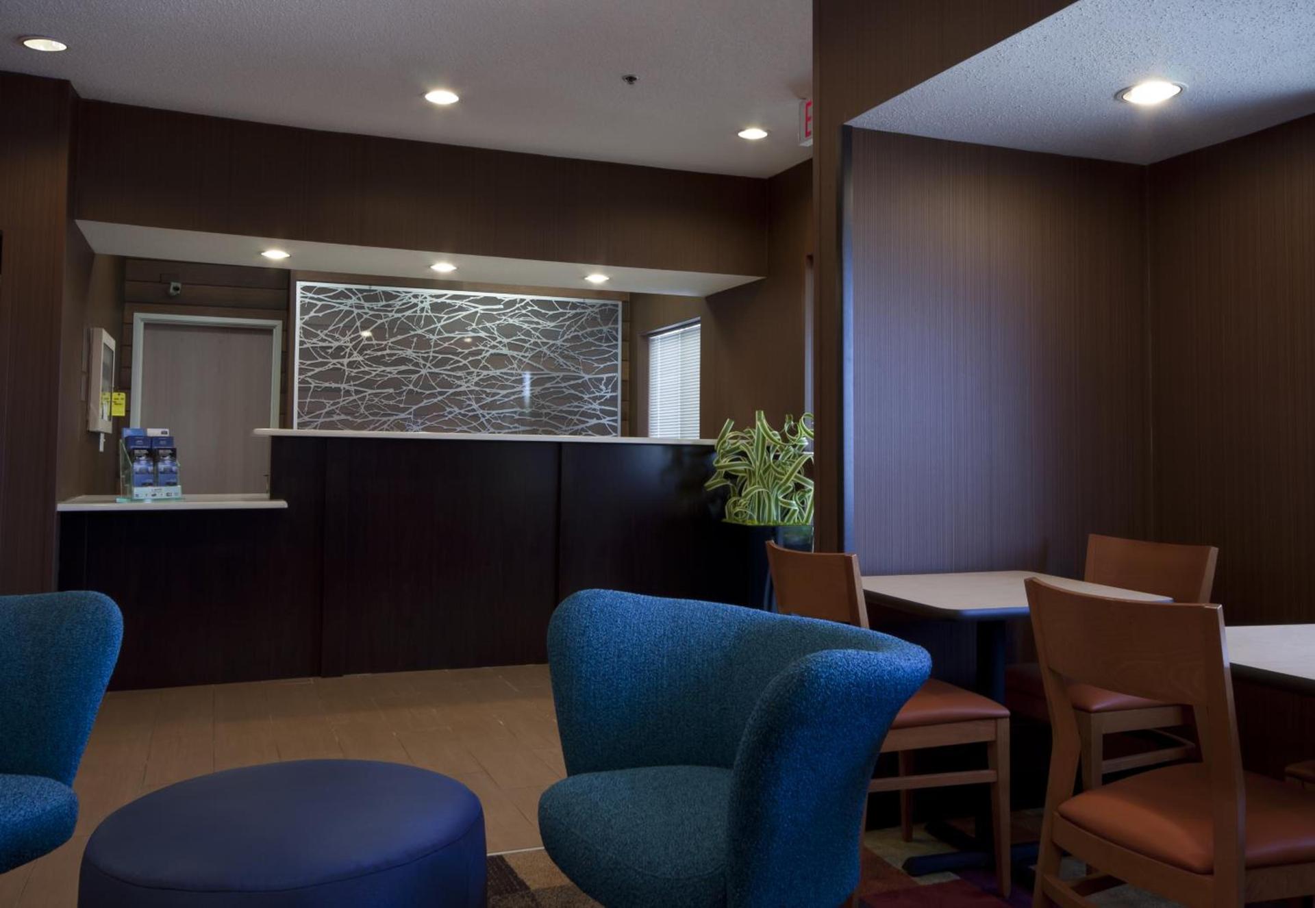 Wingate by Wyndham Gurnee photo 35