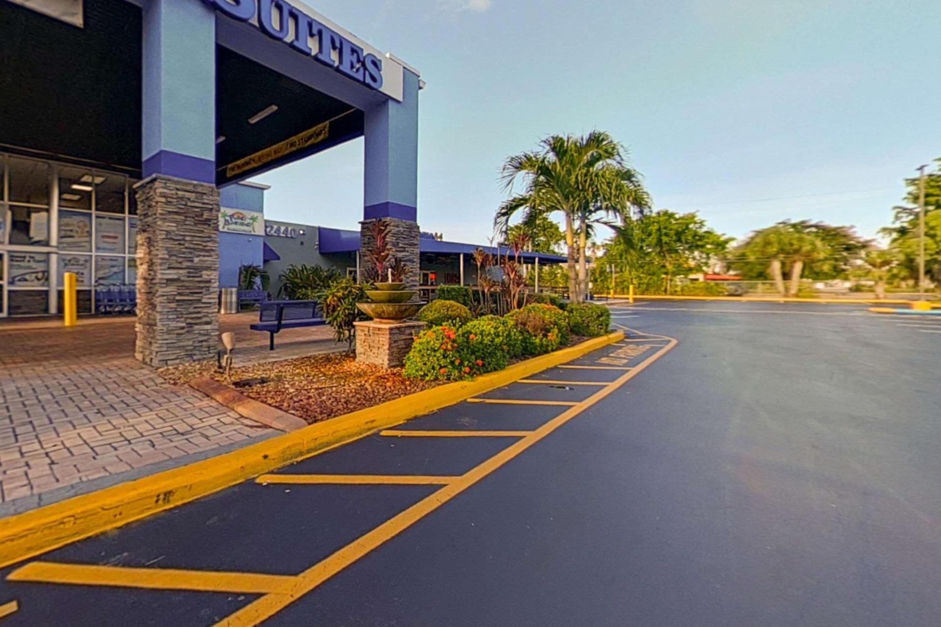 Rodeway Inn & Suites Fort Lauderdale Airport & Cruise Port photo 5