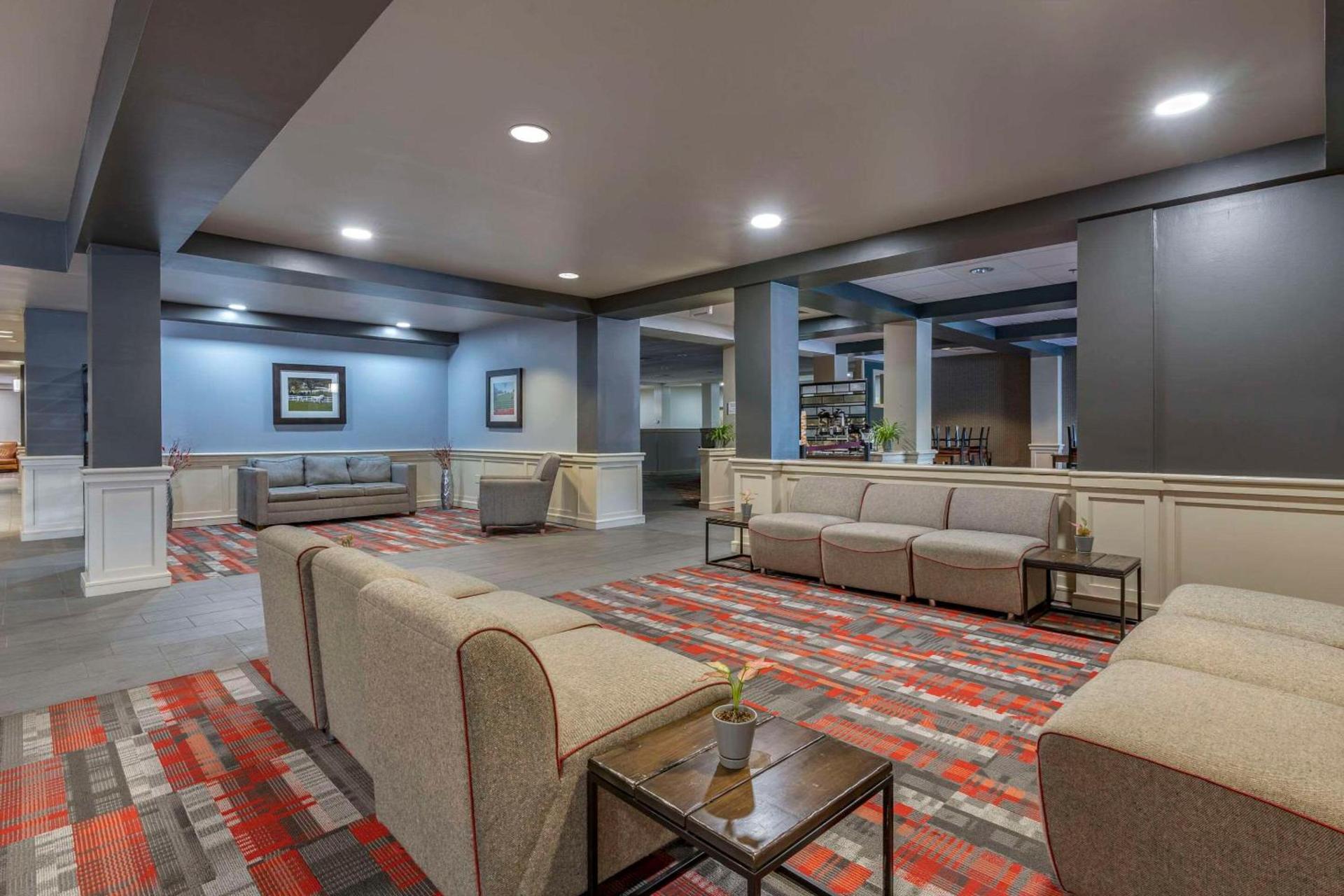 MainStay Suites Lexington I-75 photo 5