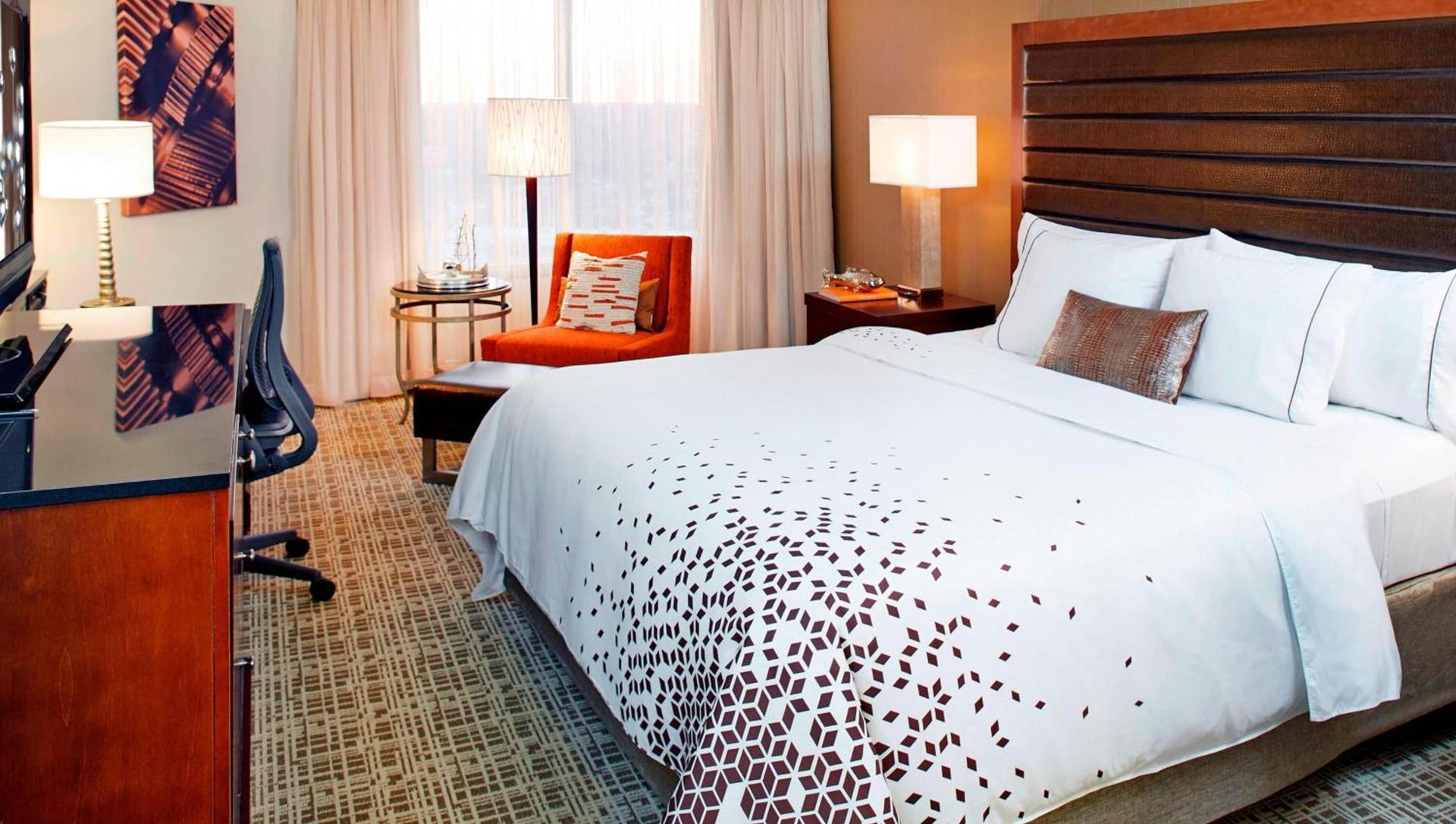 Renaissance St. Louis Airport Hotel photo 2