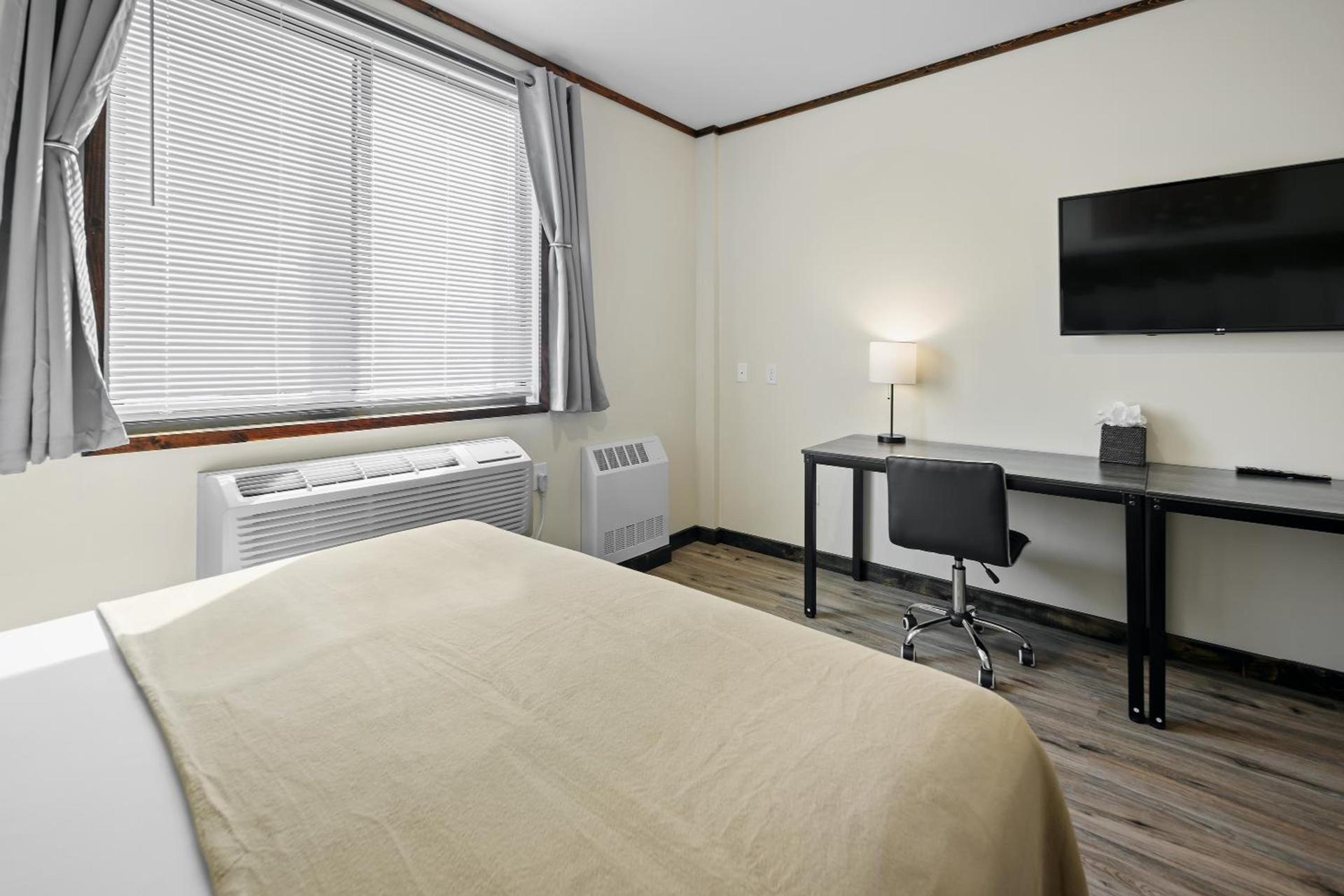 Highbridge Hotel photo 16