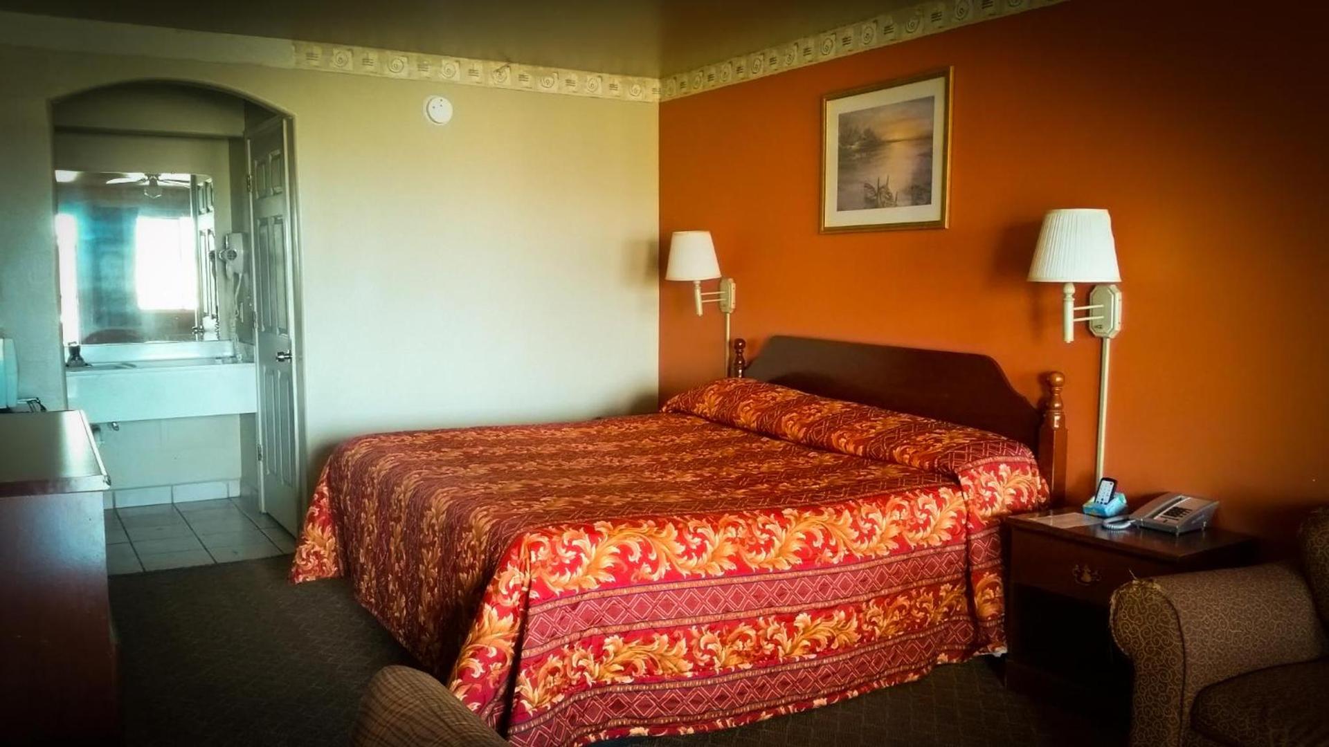 La Copa Inn Brownsville photo 9