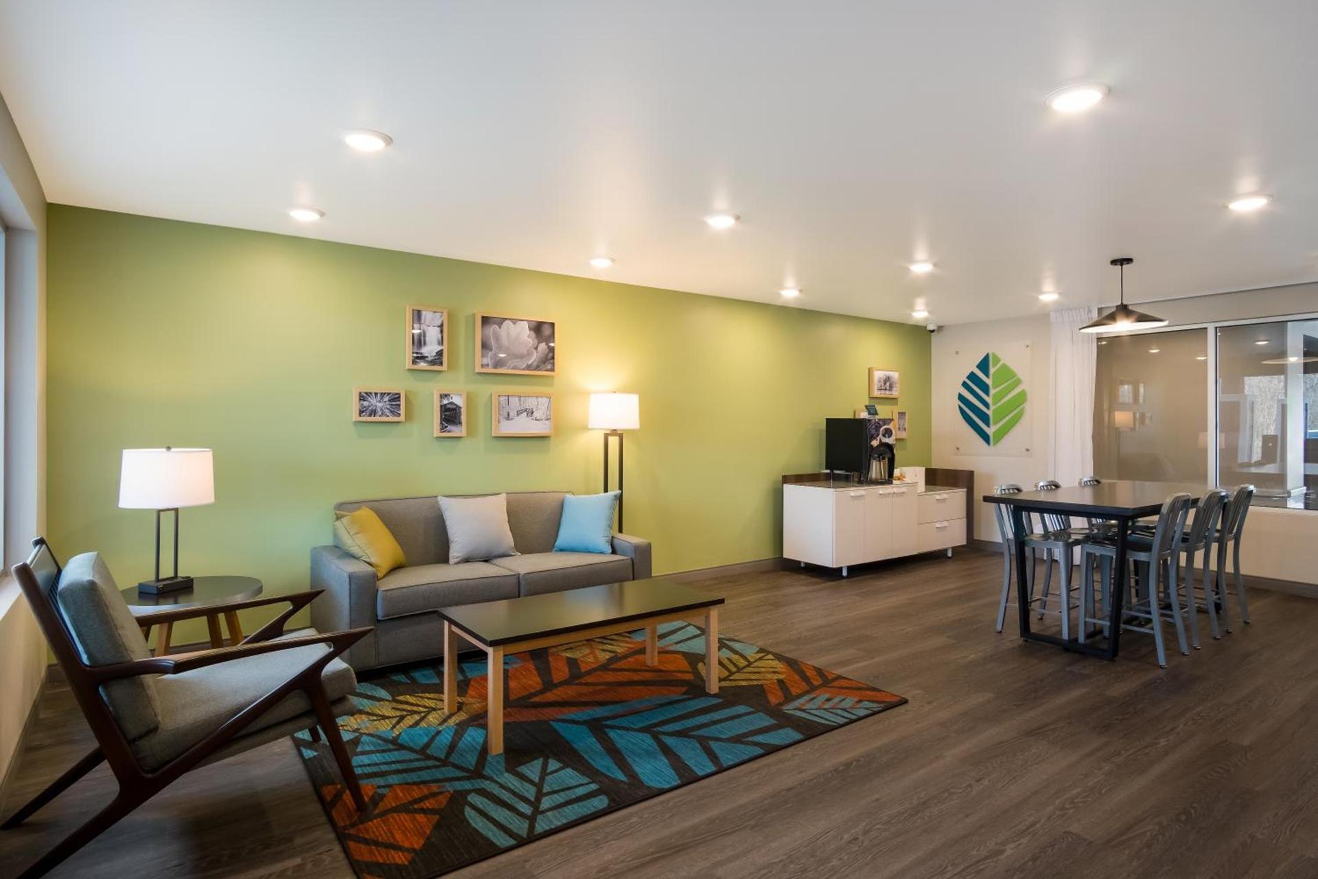 WoodSpring Suites Grand Rapids Kentwood photo 35