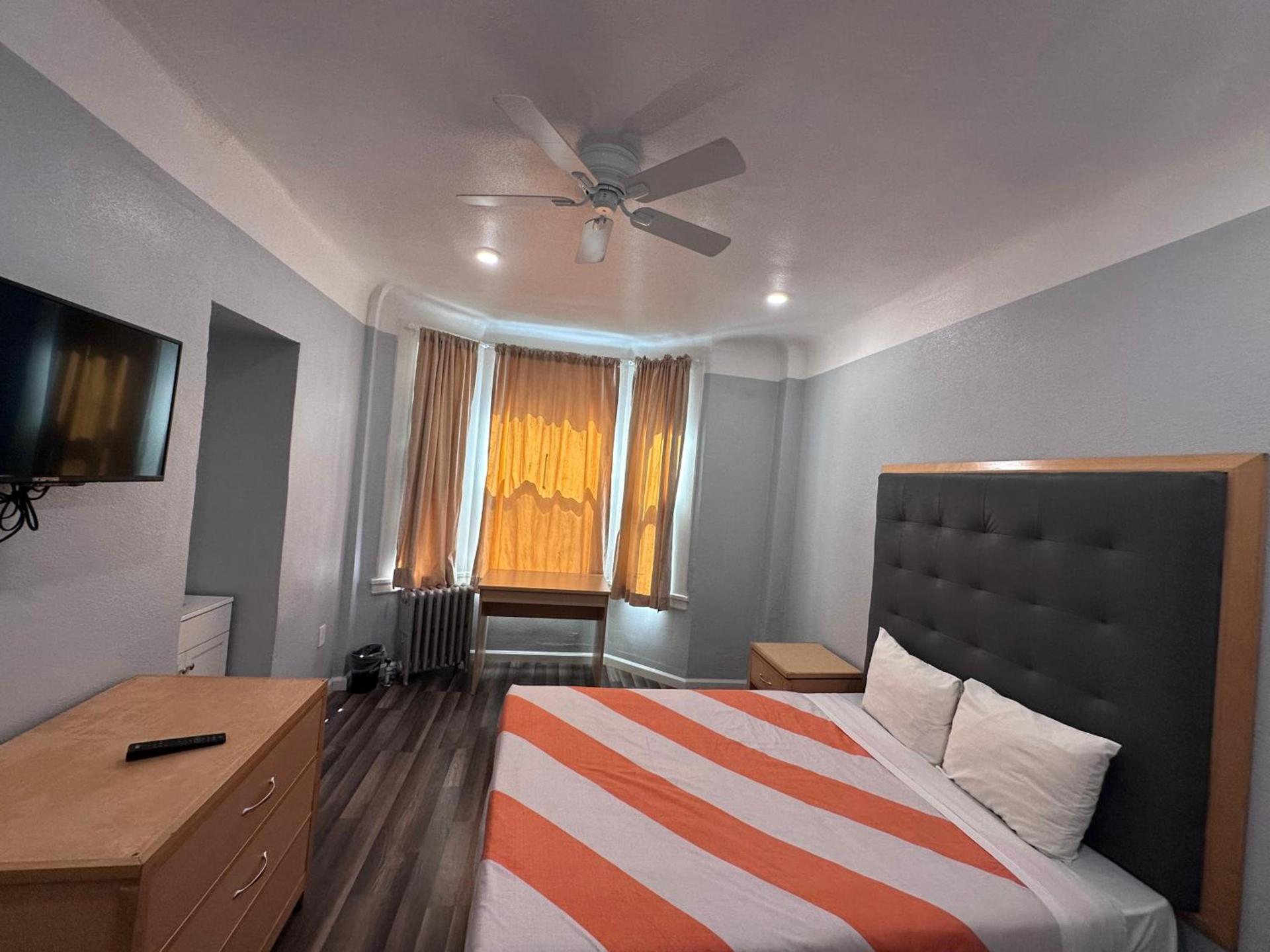 Winsor Hotel photo 19