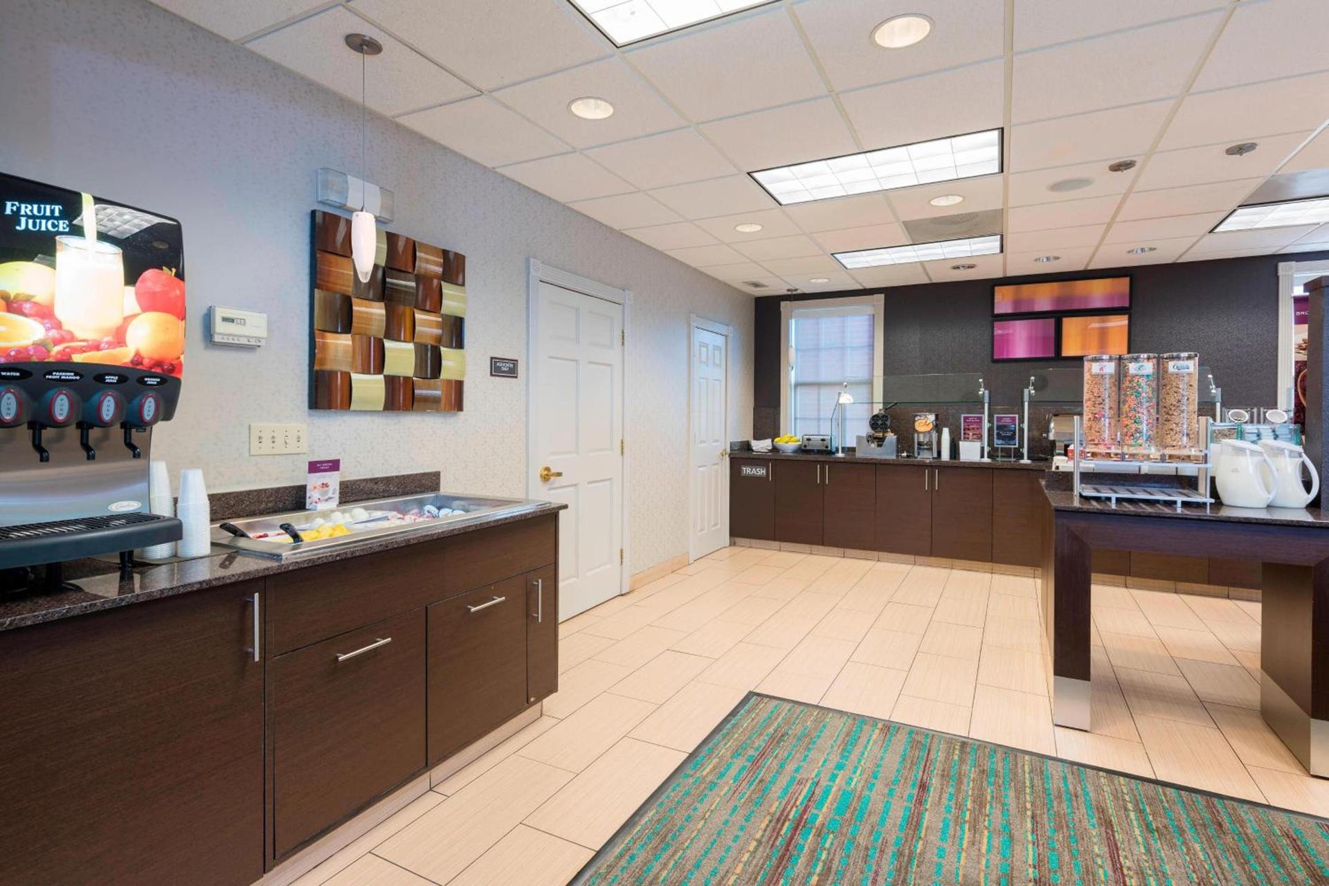 Residence Inn by Marriott Grand Rapids West photo 27