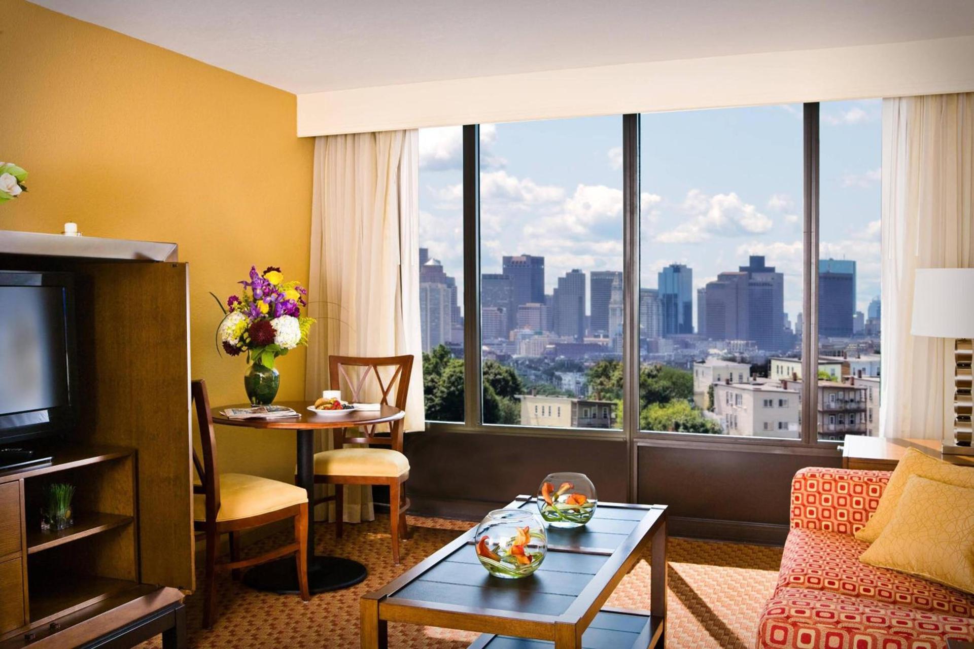 Courtyard by Marriott Boston Logan Airport photo 8