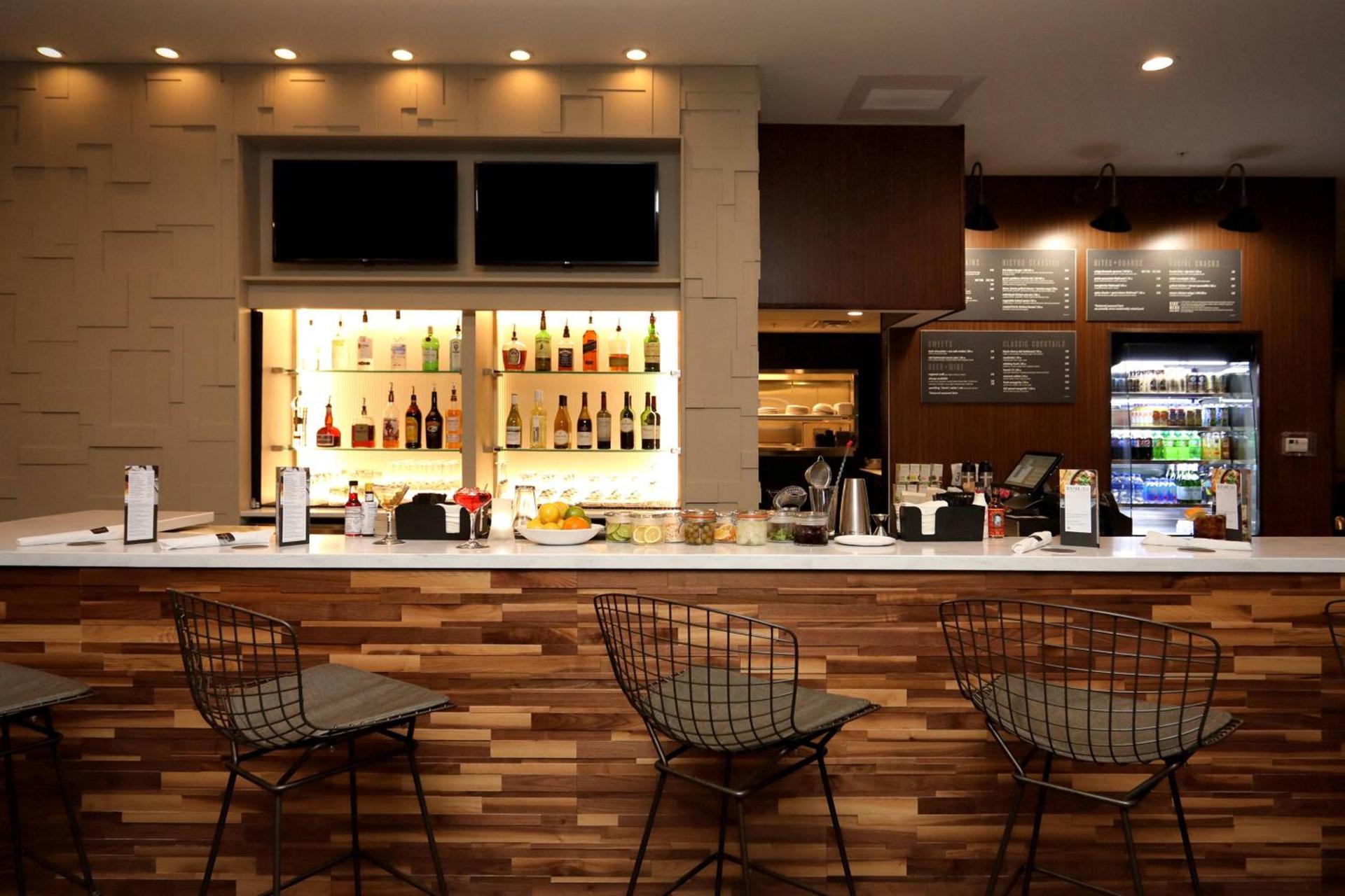 Courtyard by Marriott Southington photo 18