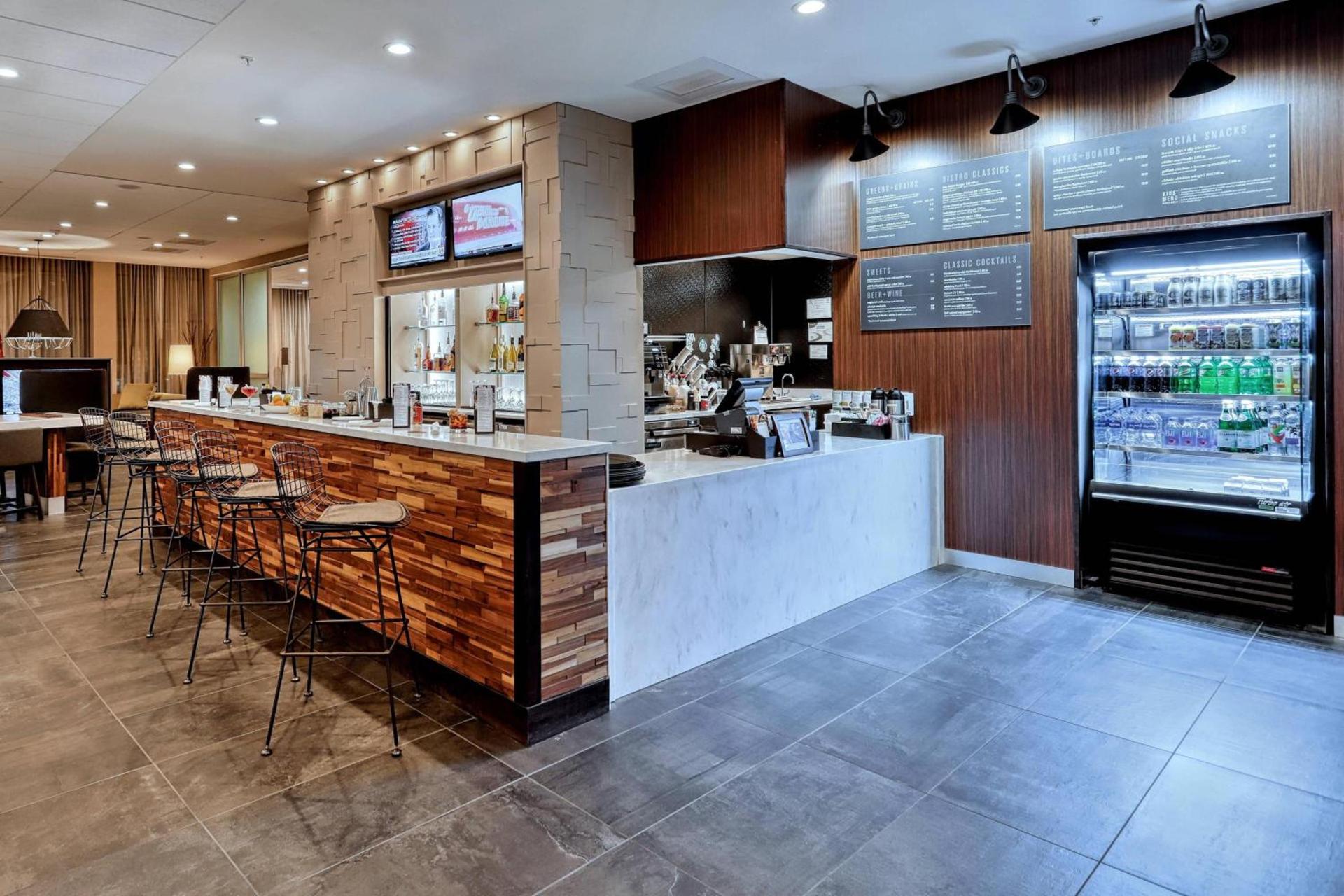 Courtyard by Marriott Southington photo 10