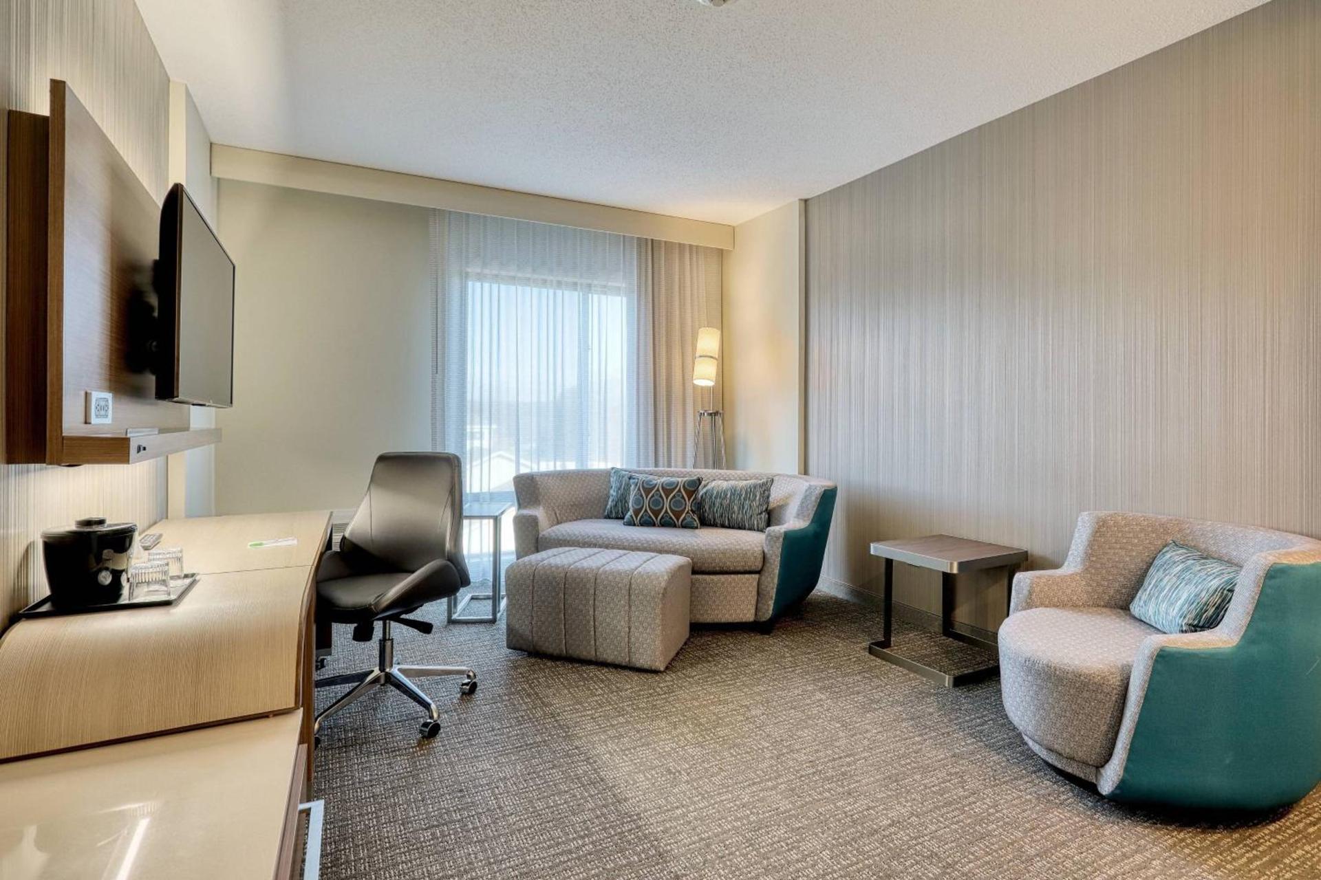Courtyard by Marriott Southington photo 7