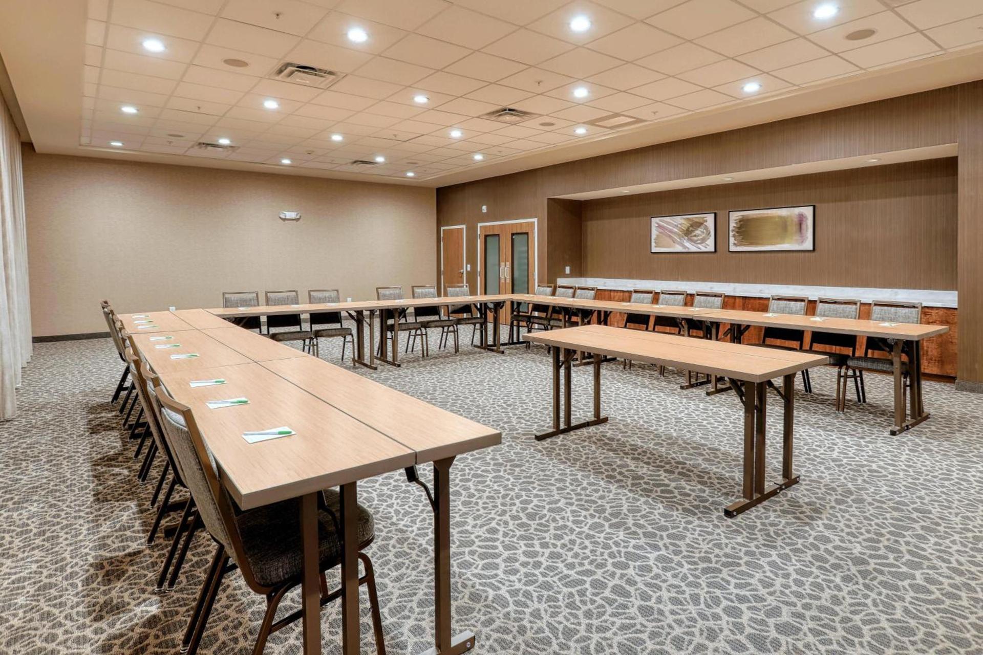 Courtyard by Marriott Southington photo 17