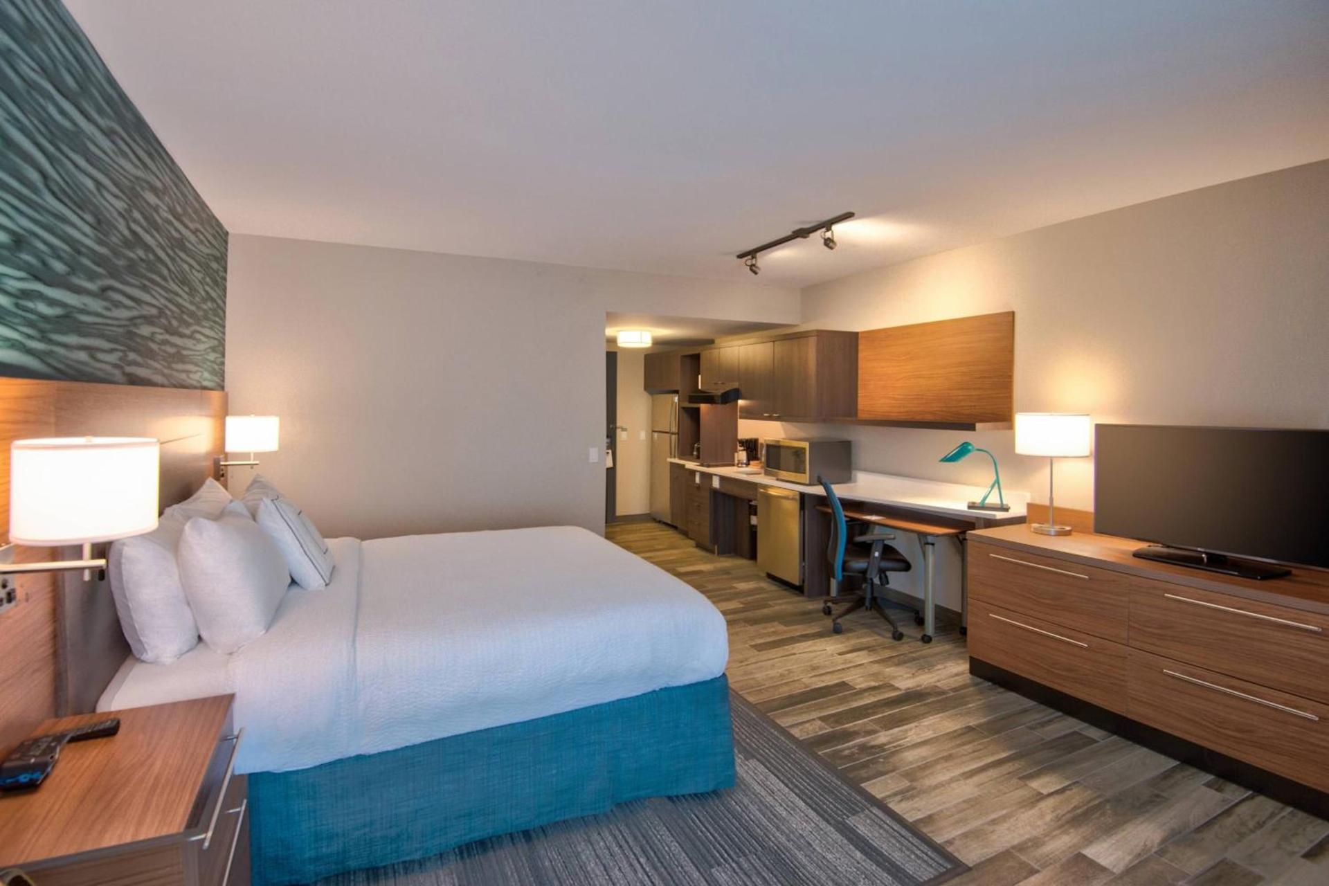 TownePlace Suites by Marriott Miami Airport photo 19
