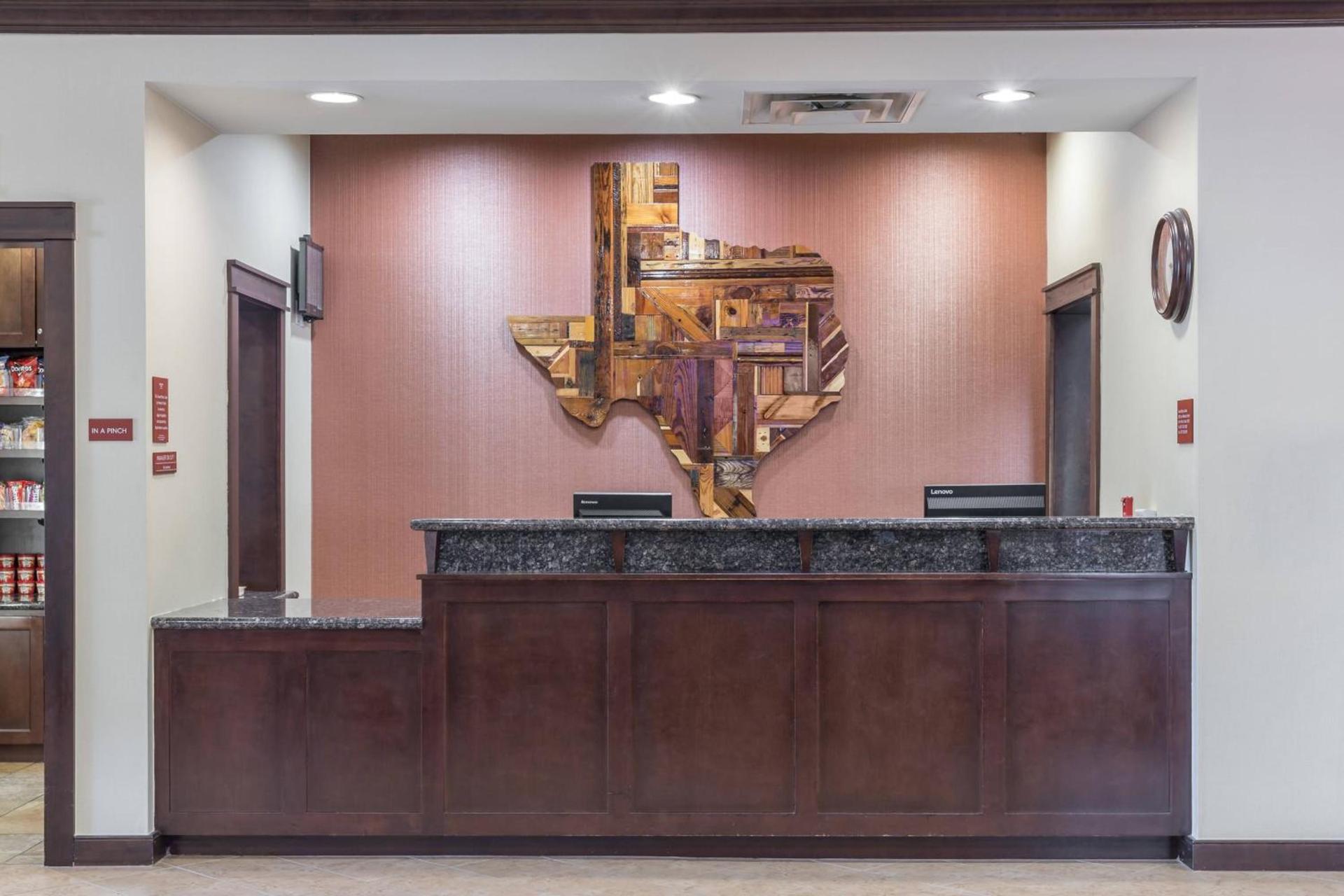 TownePlace Suites Fort Worth Downtown photo 3