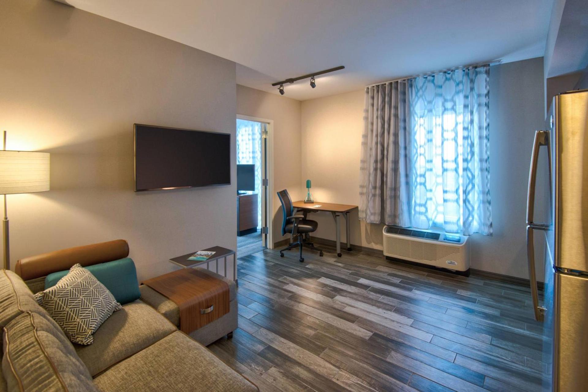 TownePlace Suites by Marriott Miami Airport photo 25