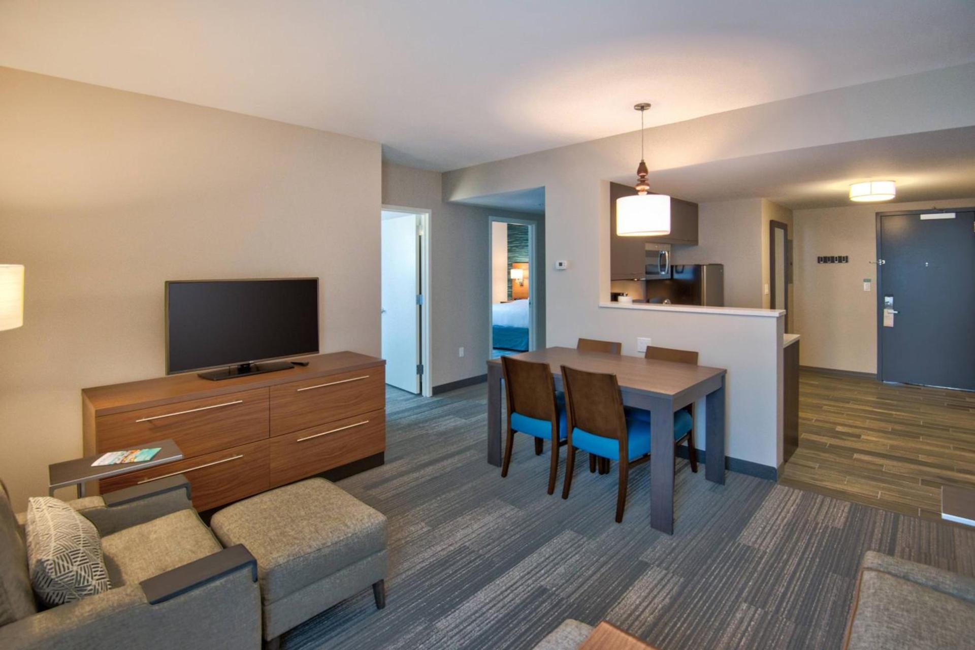 TownePlace Suites by Marriott Miami Airport photo 31