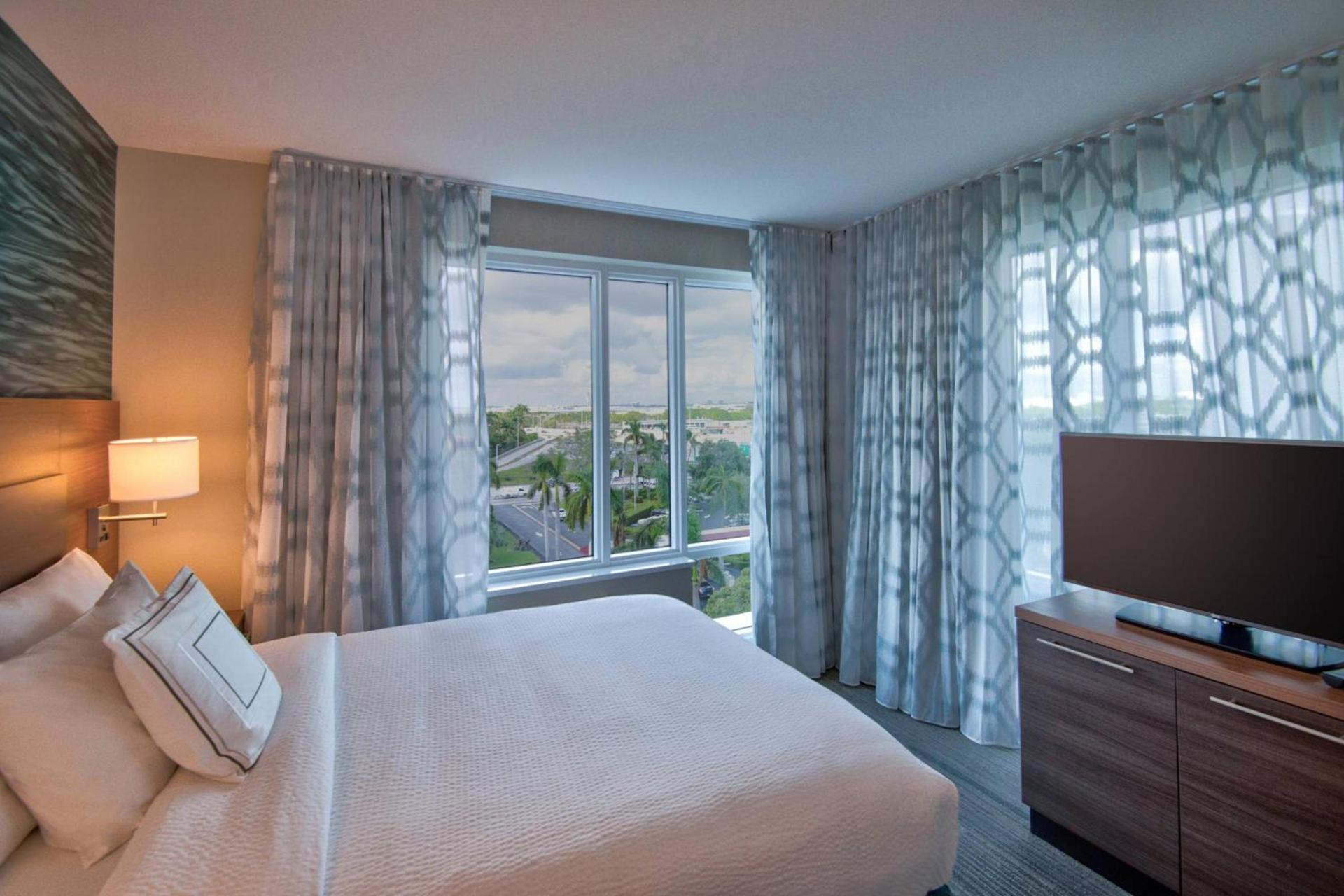 TownePlace Suites by Marriott Miami Airport photo 32