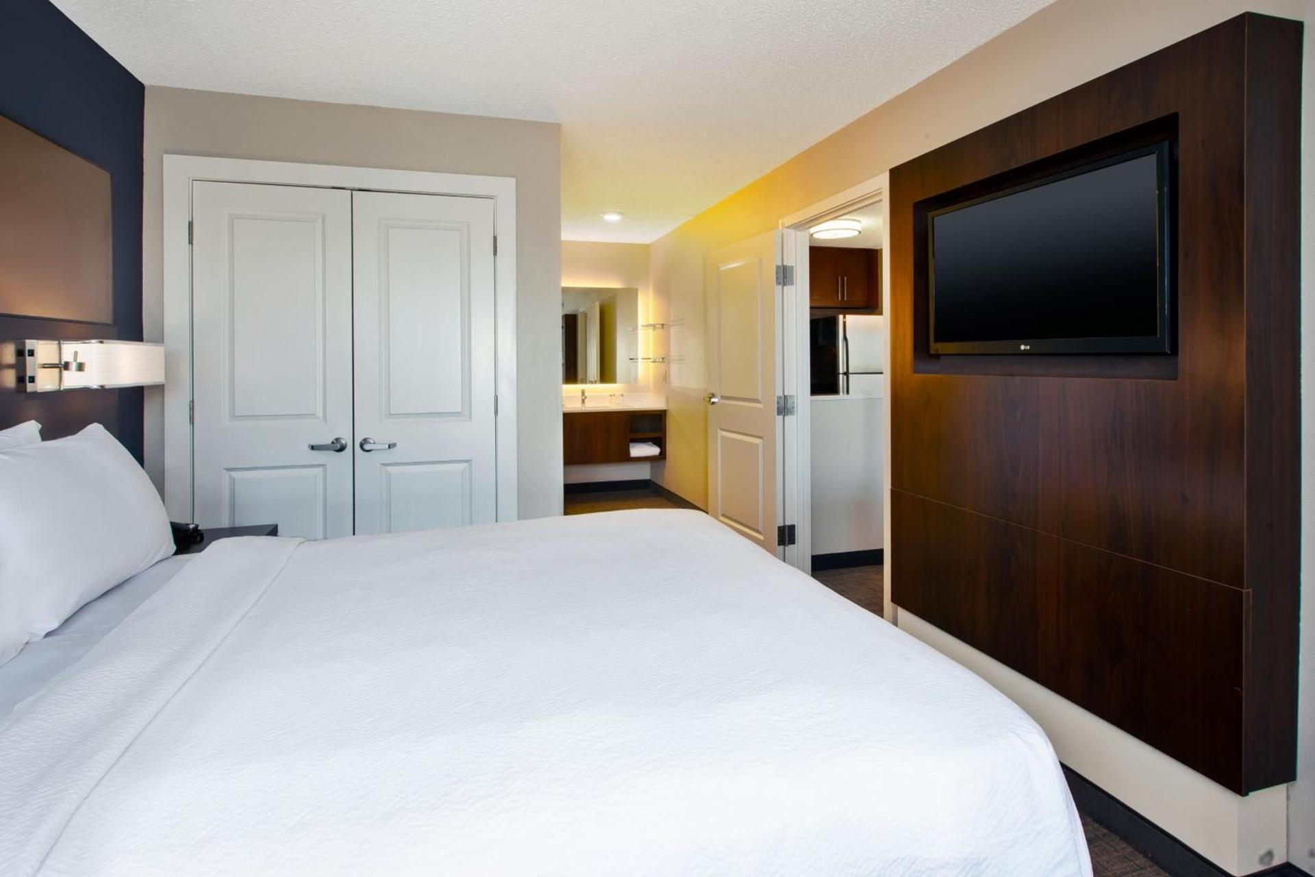 Residence Inn by Marriott Ann Arbor North photo 11