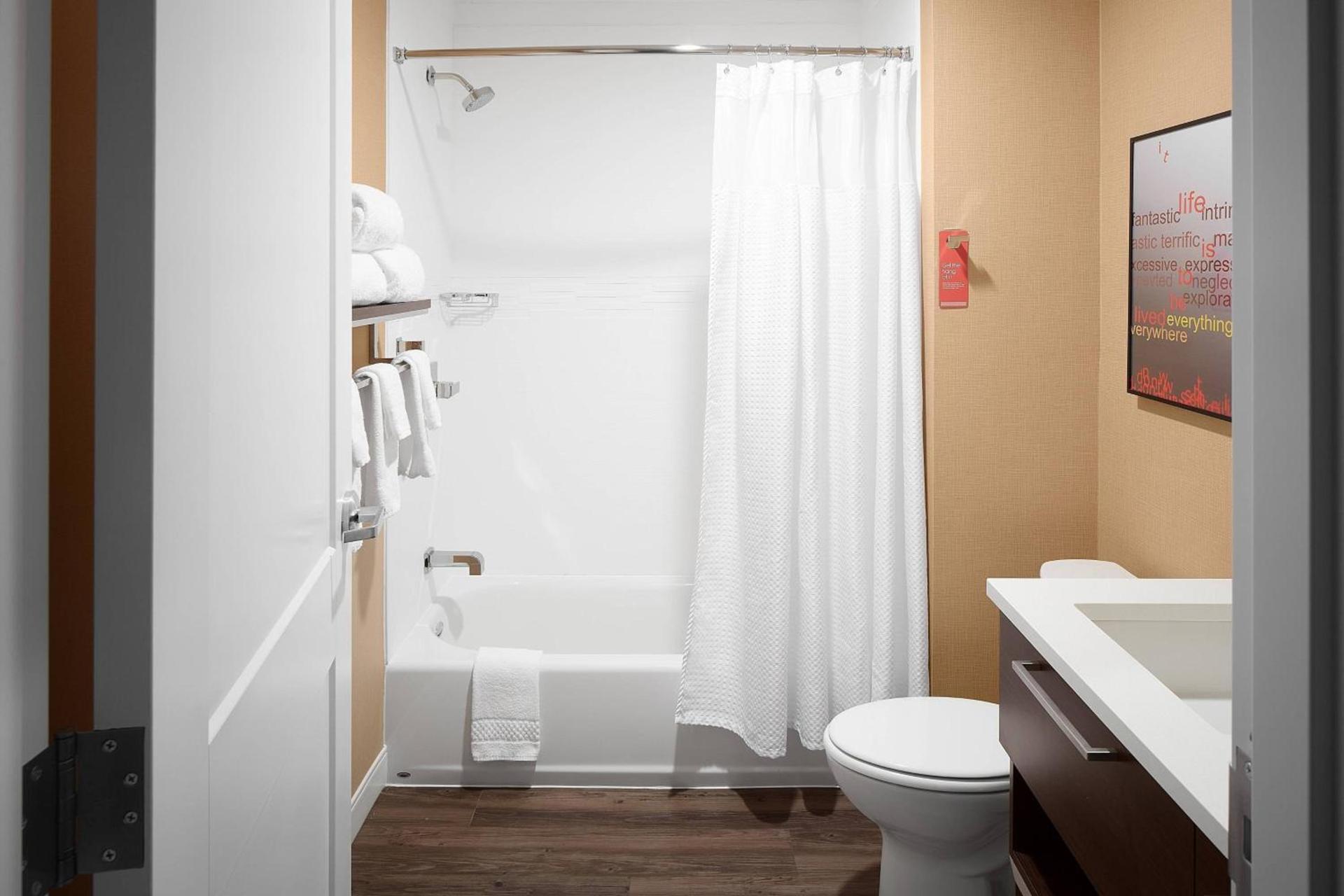TownePlace Suites by Marriott Danville photo 11