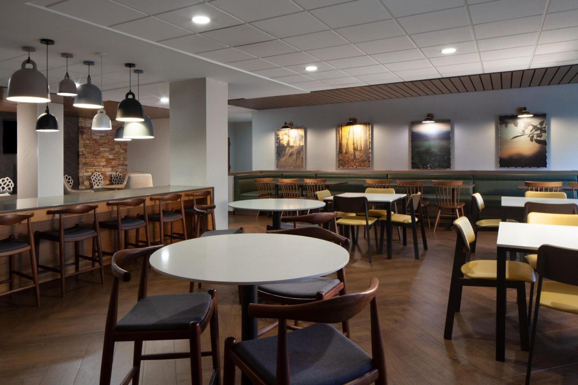 Fairfield Inn & Suites by Marriott Charleston photo 44