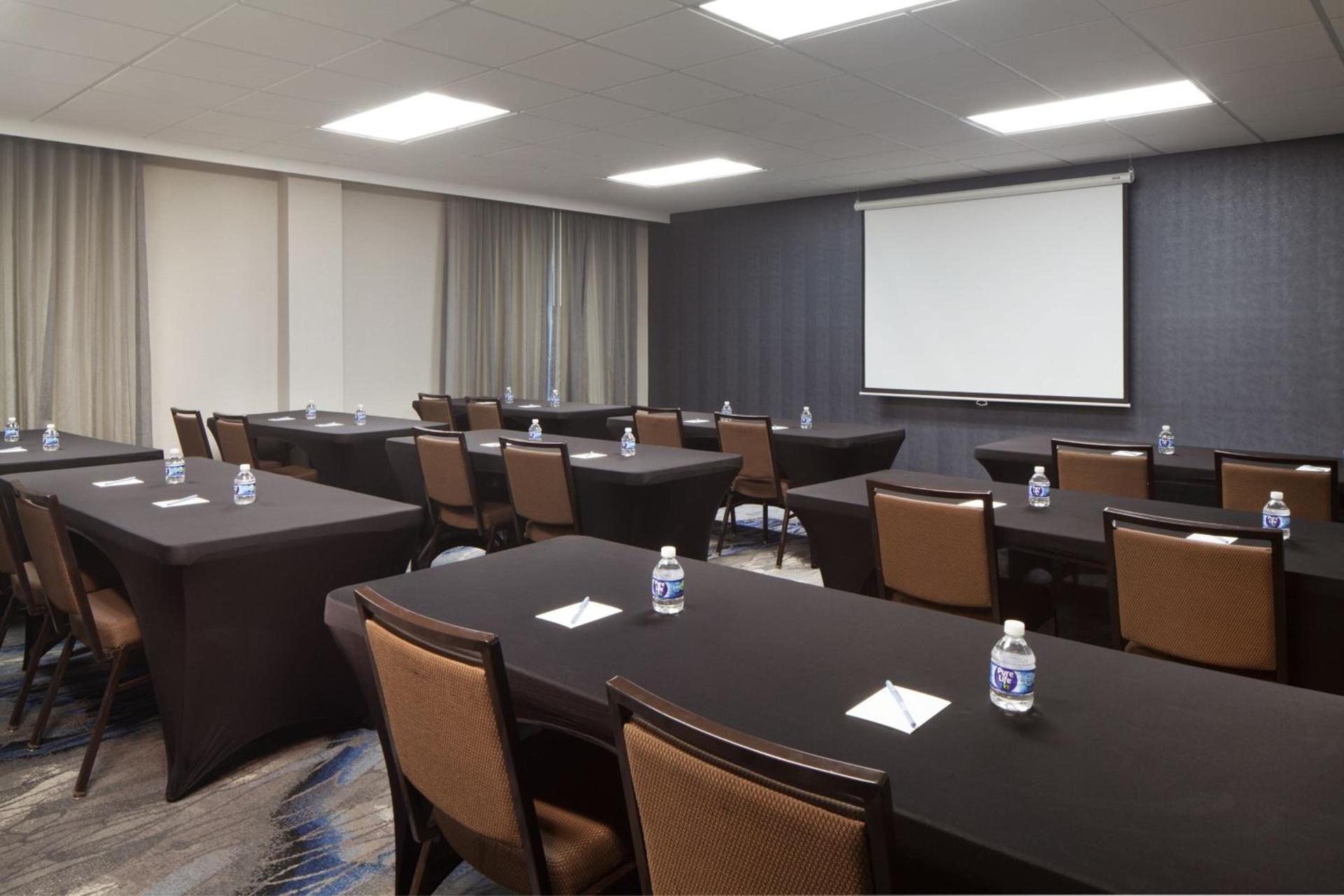 Fairfield Inn & Suites by Marriott Charleston photo 46