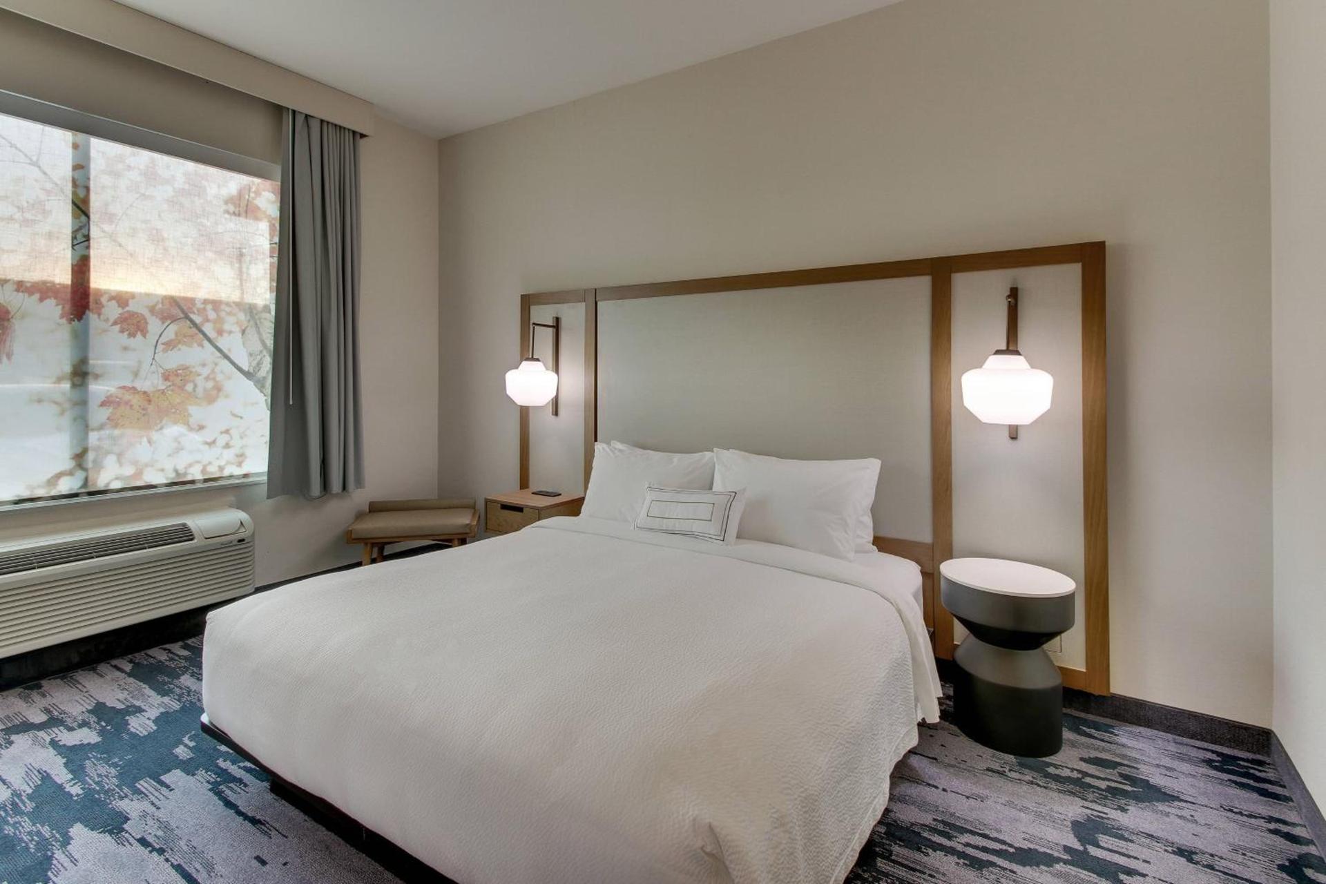 Fairfield Inn and Suites by Marriott Houston Brookhollow photo 10