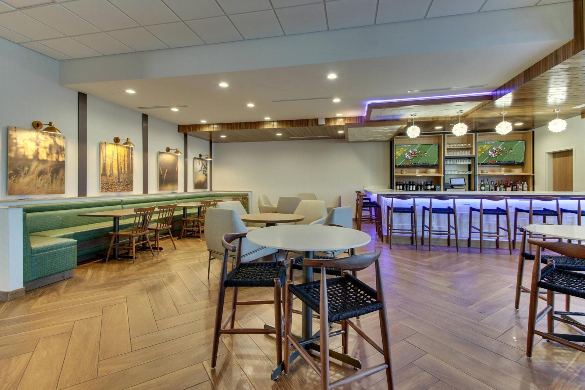 Fairfield Inn and Suites by Marriott Houston Brookhollow photo 26