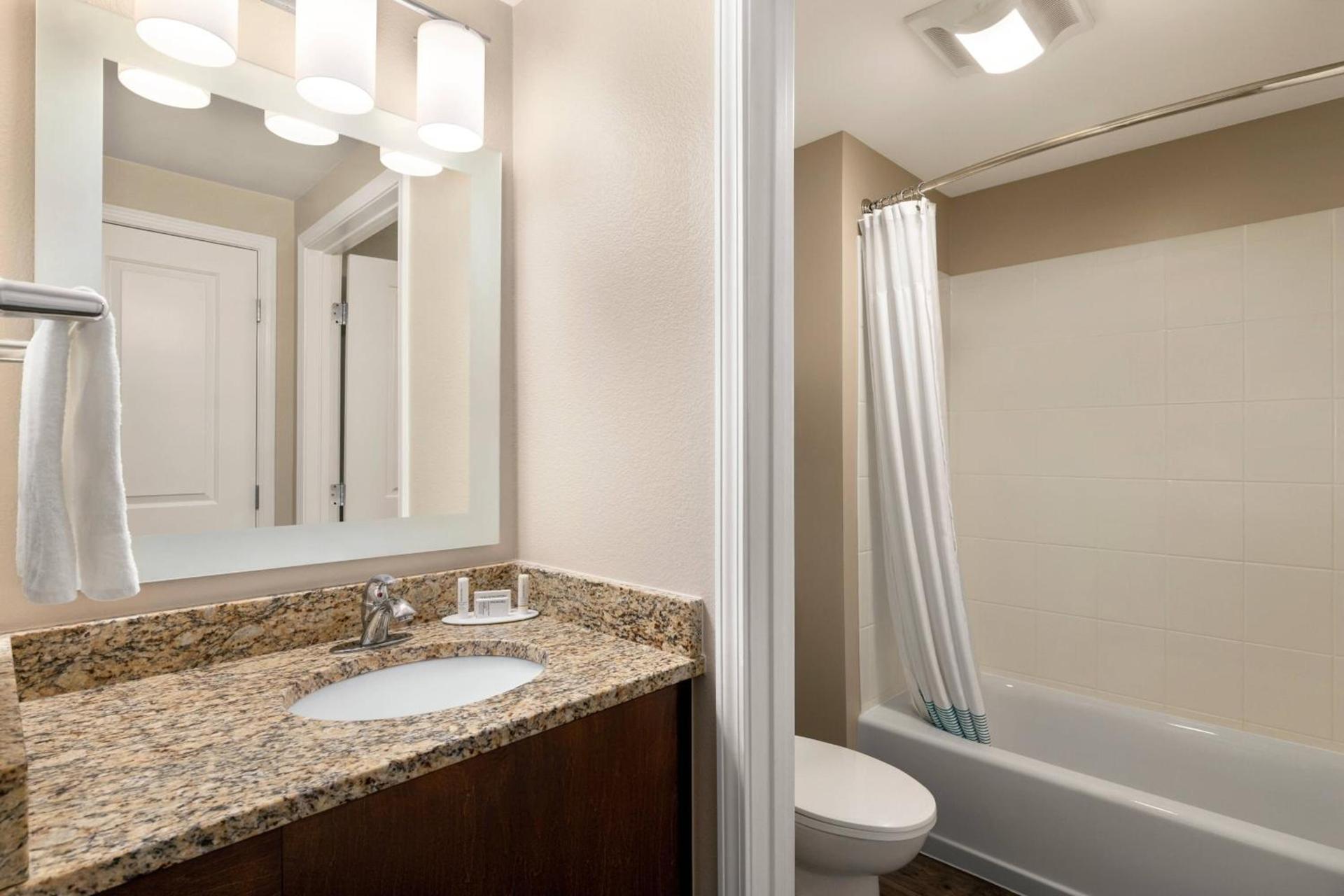 TownePlace Suites by Marriott Chattanooga Near Hamilton Place photo 13