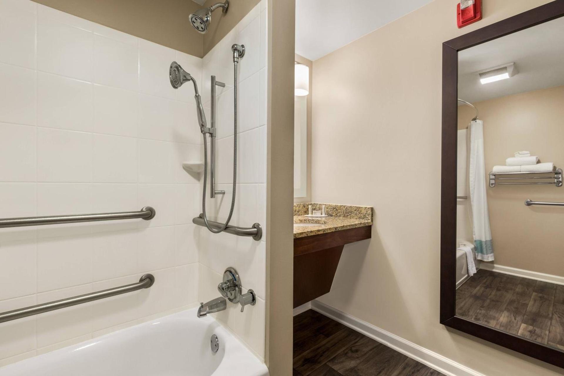TownePlace Suites by Marriott Chattanooga Near Hamilton Place photo 15
