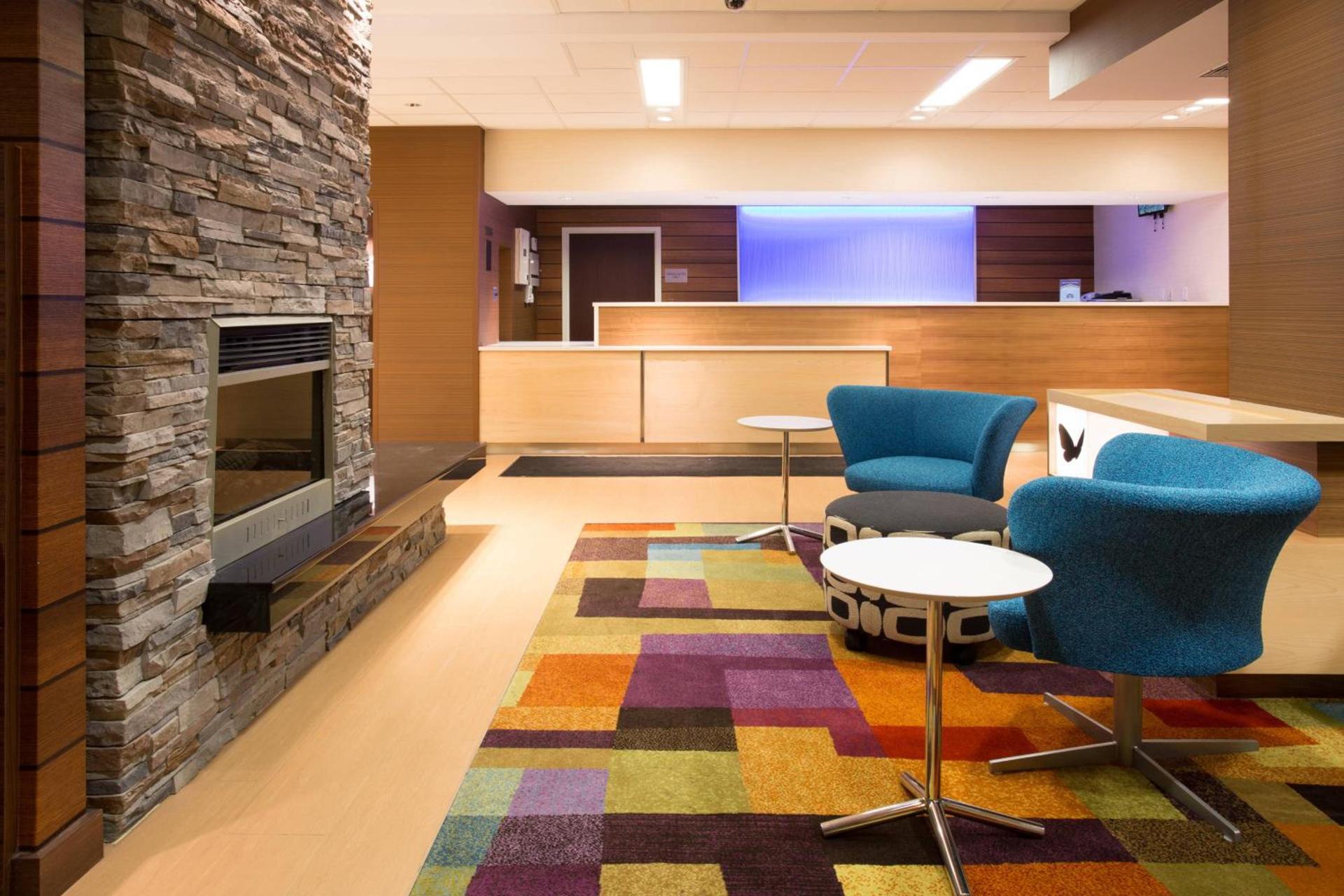Fairfield Inn & Suites by Marriott Boston Milford photo 3