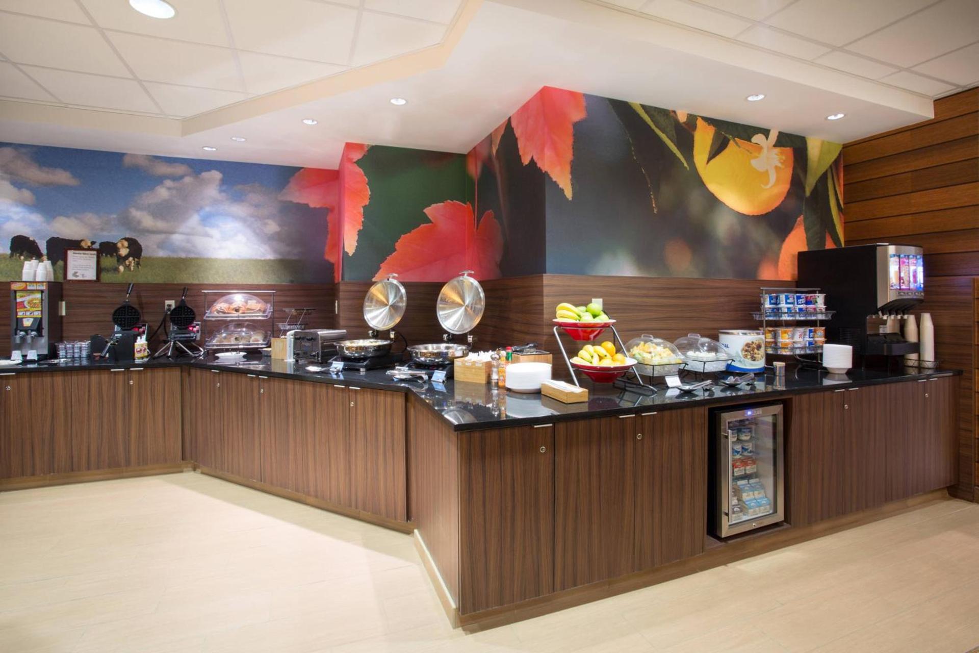 Fairfield Inn & Suites by Marriott Boston Milford photo 11