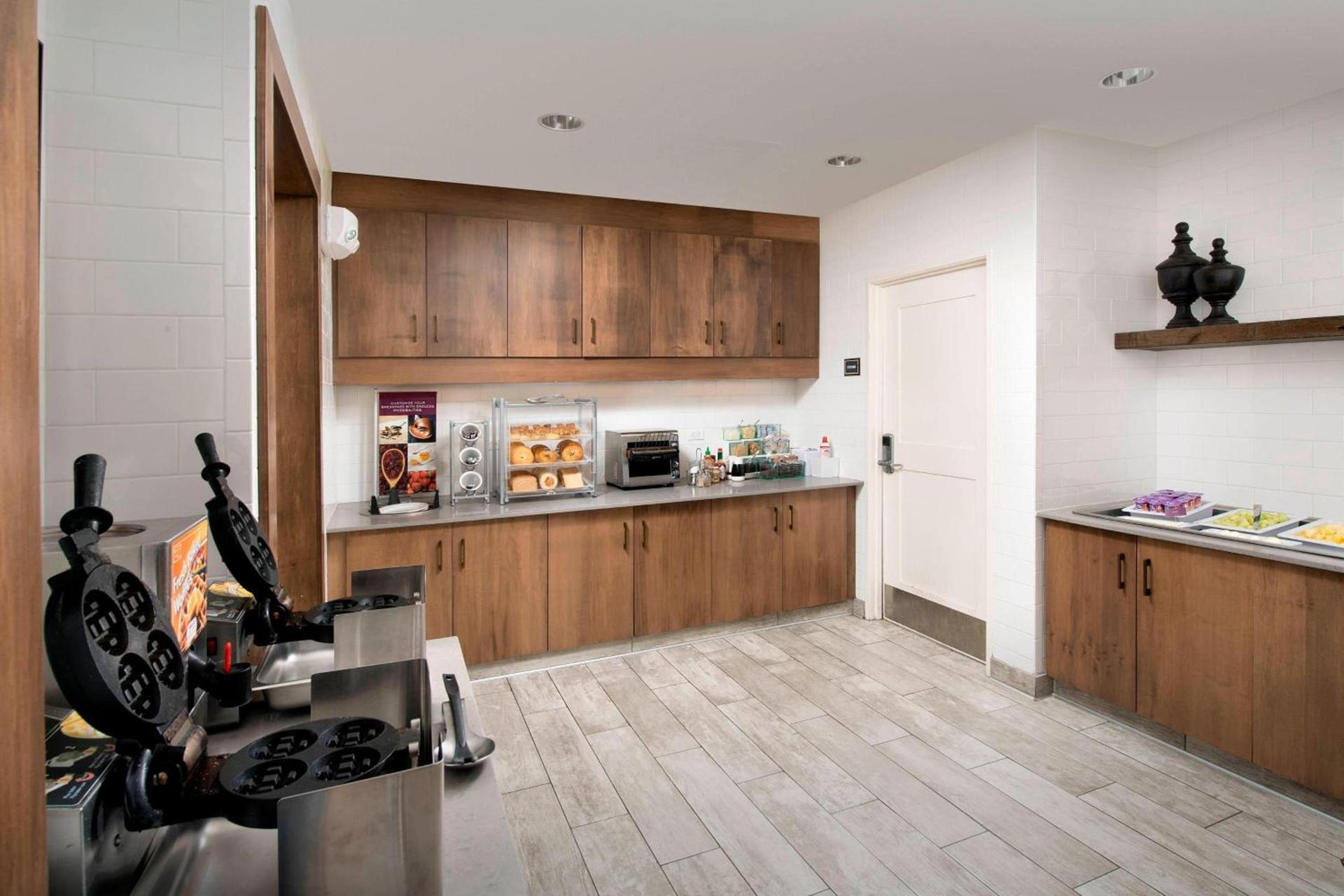 Residence Inn by Marriott Baltimore Owings Mills photo 31