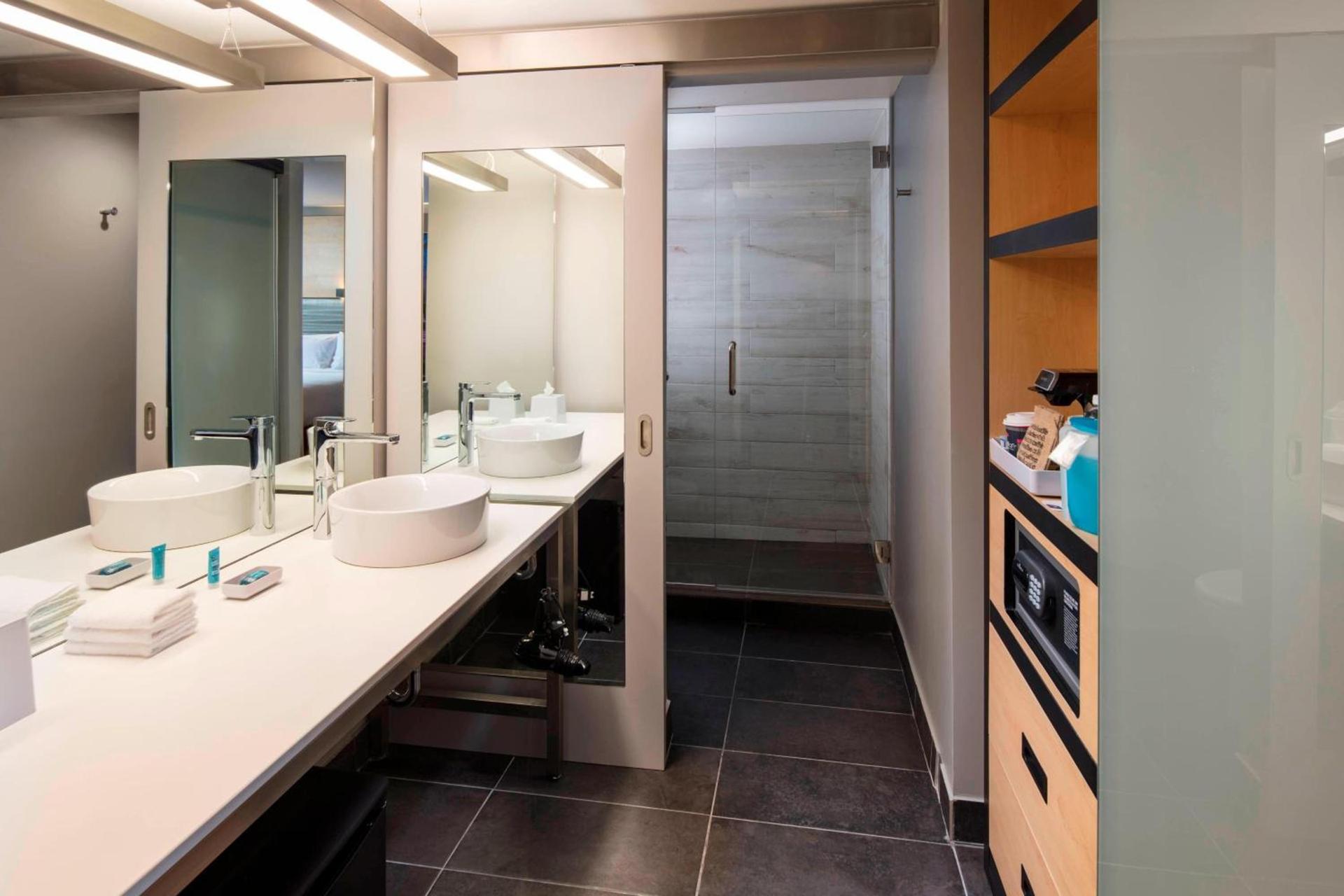 Aloft by Marriott Coral Gables photo 18
