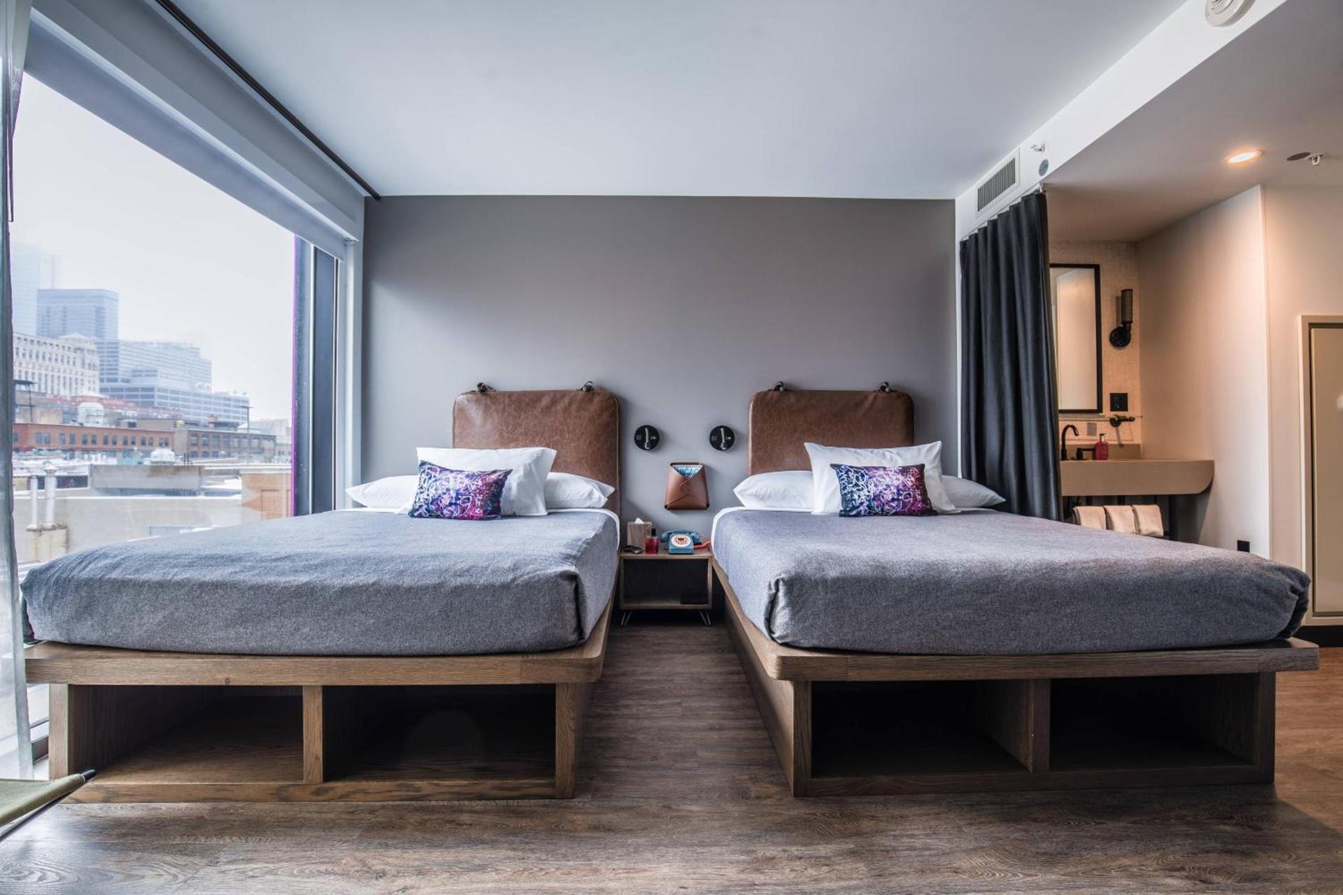 Moxy Chicago Downtown photo 8
