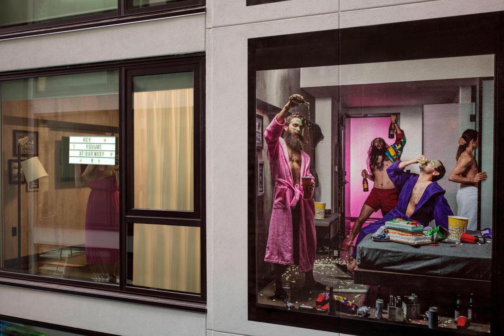 Moxy Chicago Downtown photo 16