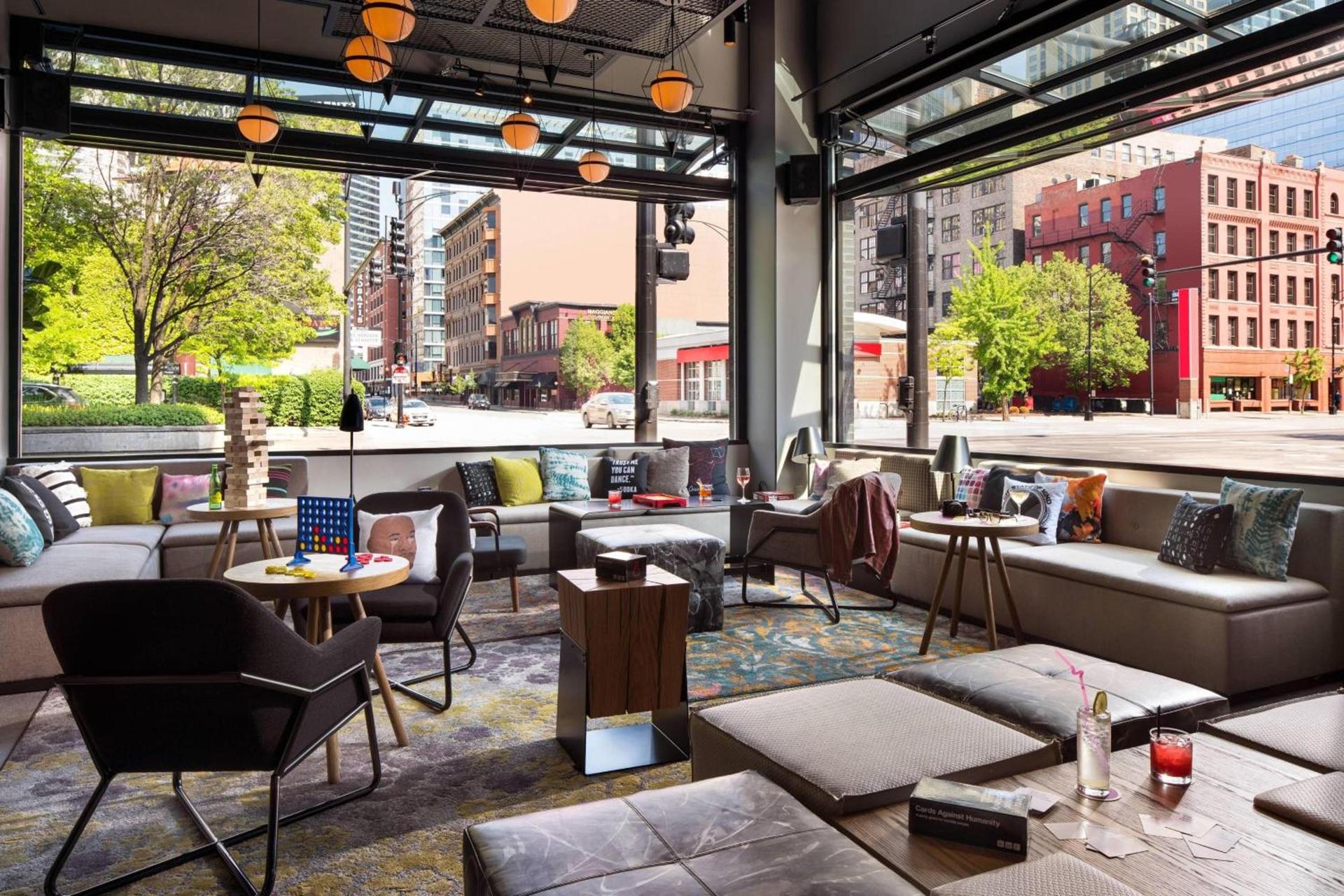 Moxy Chicago Downtown photo 31