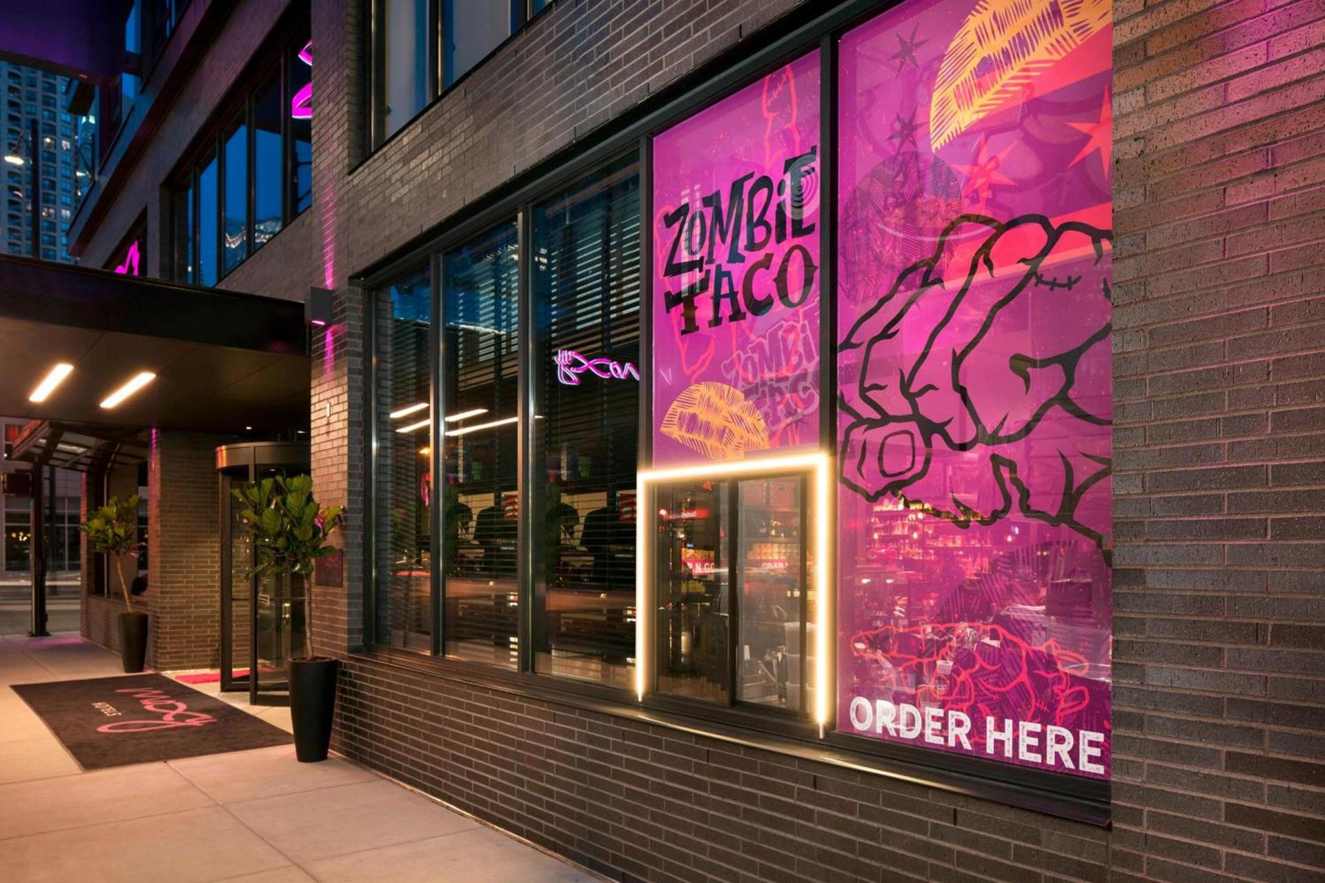 Moxy Chicago Downtown photo 37