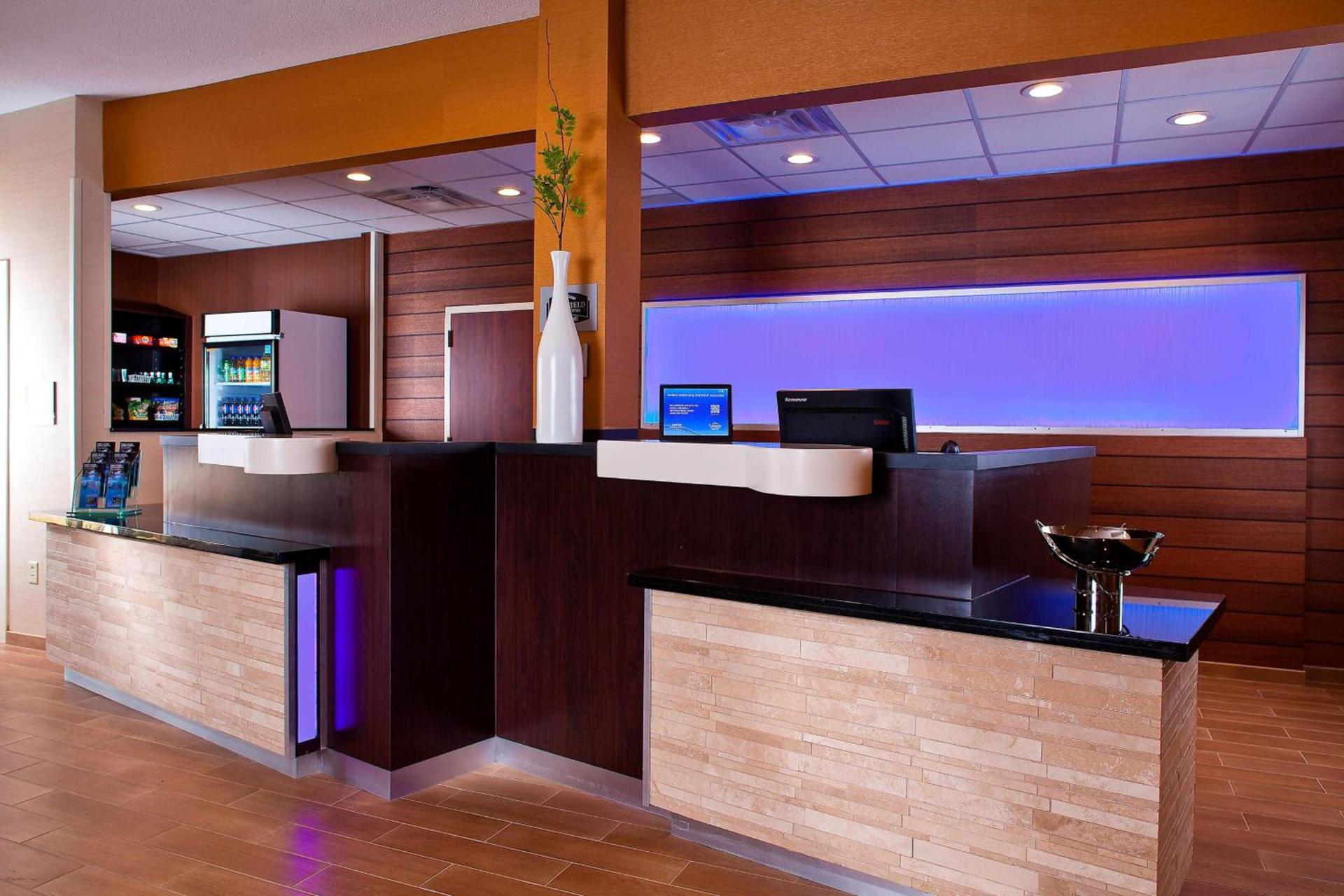 Fairfield Inn & Suites Houston Hobby Airport photo 4